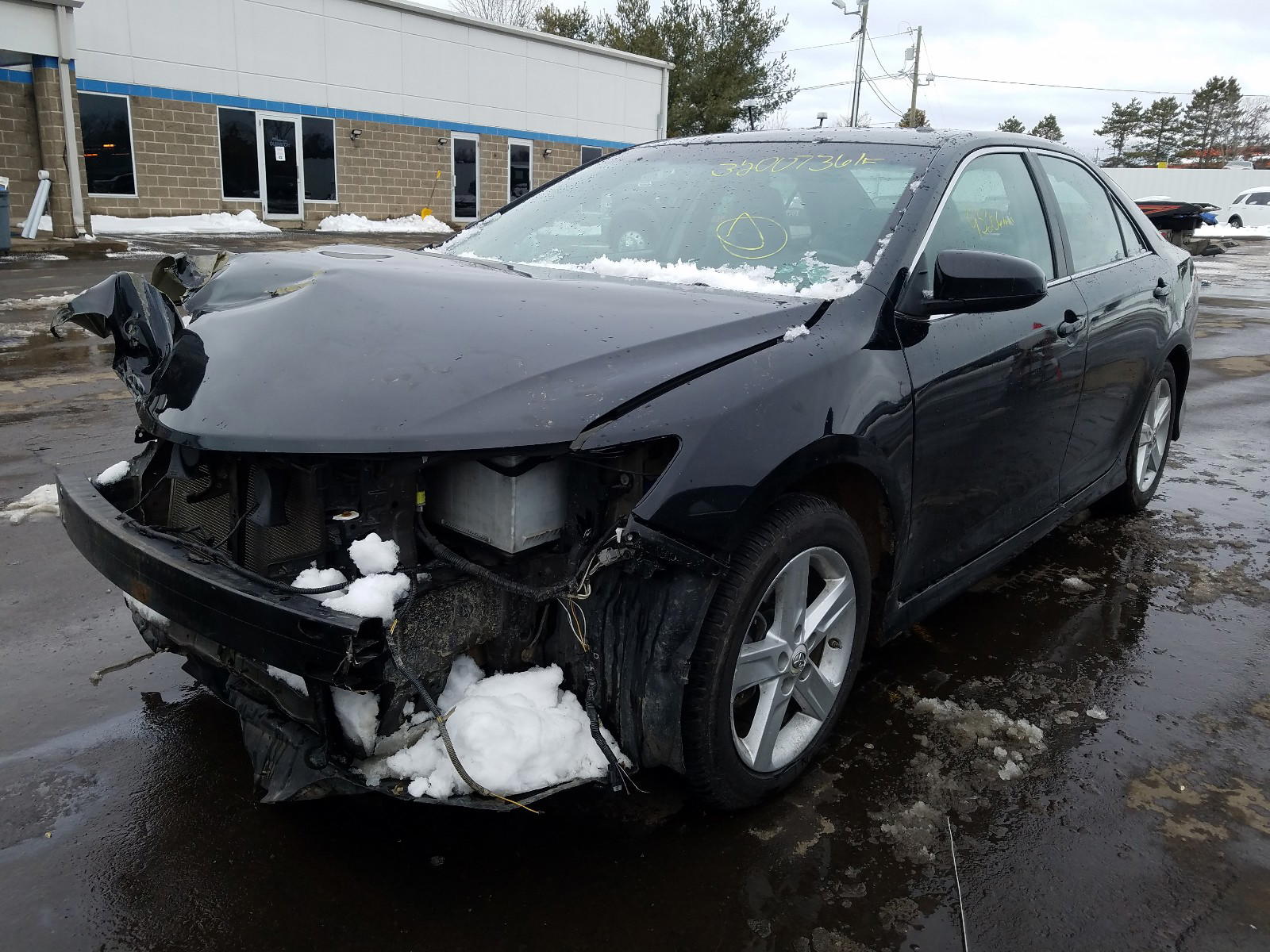 Photo 2 from auction – 2012 TOYOTA CAMRY BASE with VIN 4T1BF1FK1CU011913