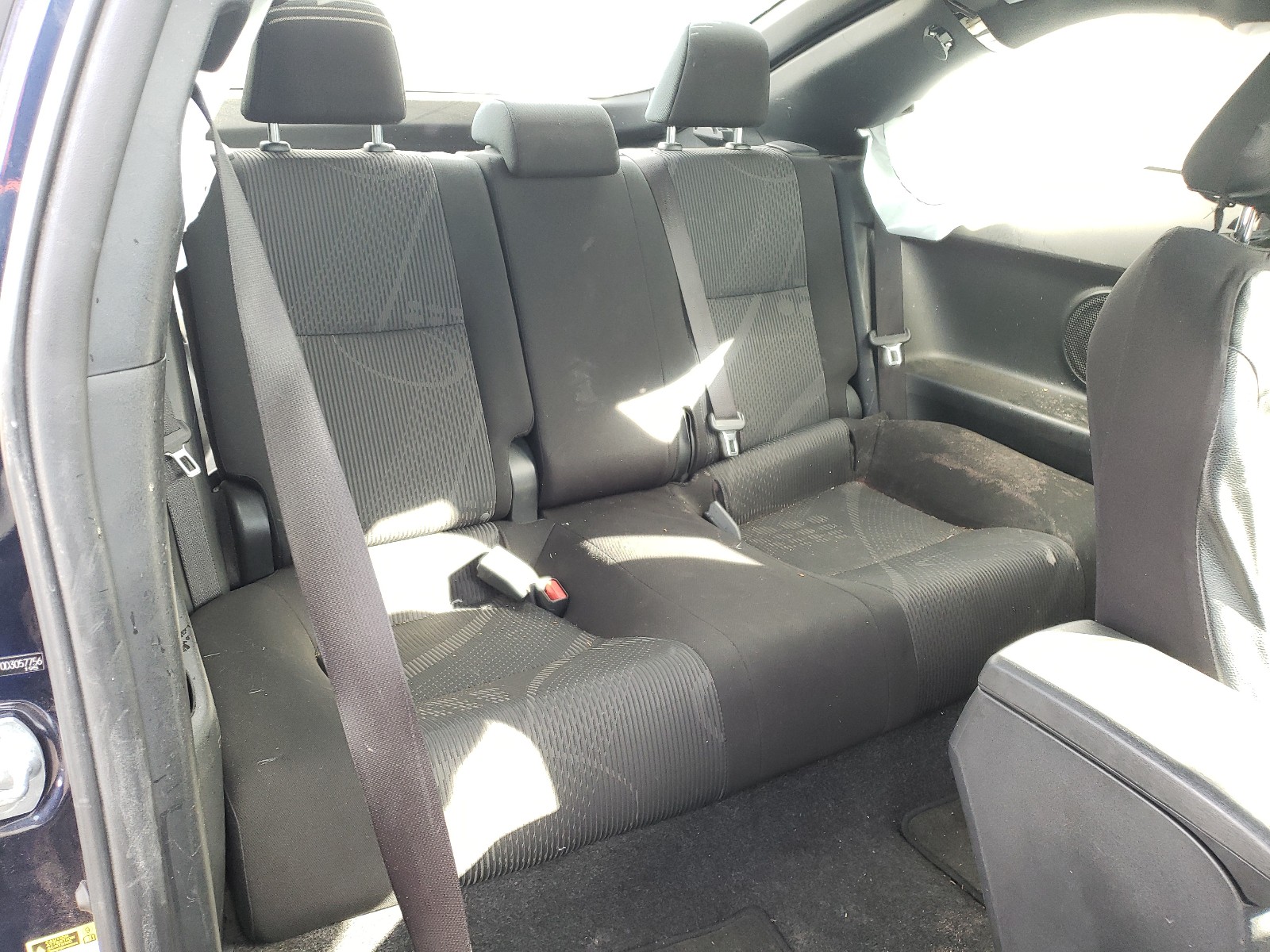 Photo 6 from auction – 2013 TOYOTA SCION TC with VIN JTKJF5C70D3057756