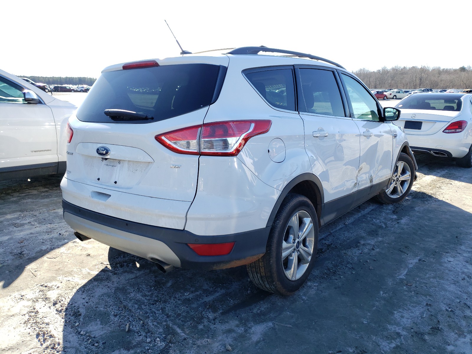 Photo 4 from auction – 2014 FORD ESCAPE SE with VIN 1FMCU0GX6EUB38559