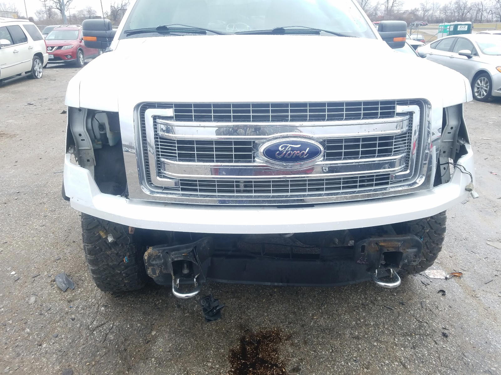 Photo 9 from auction – 2013 FORD F150 SUPER with VIN 1FTFX1EF4DFD26380
