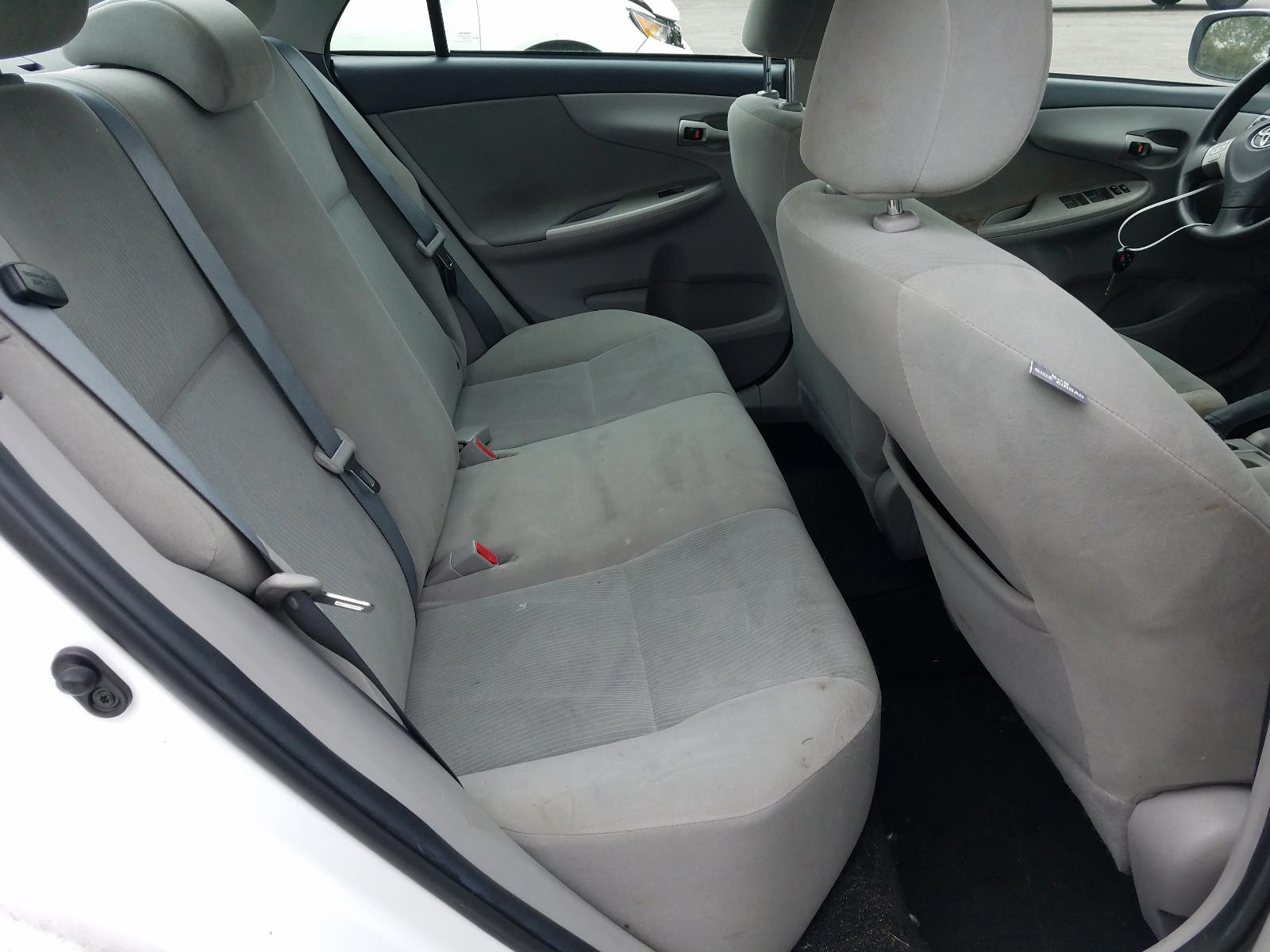 Photo 6 from auction – 2012 TOYOTA COROLLA BA with VIN 2T1BU4EE8CC836559