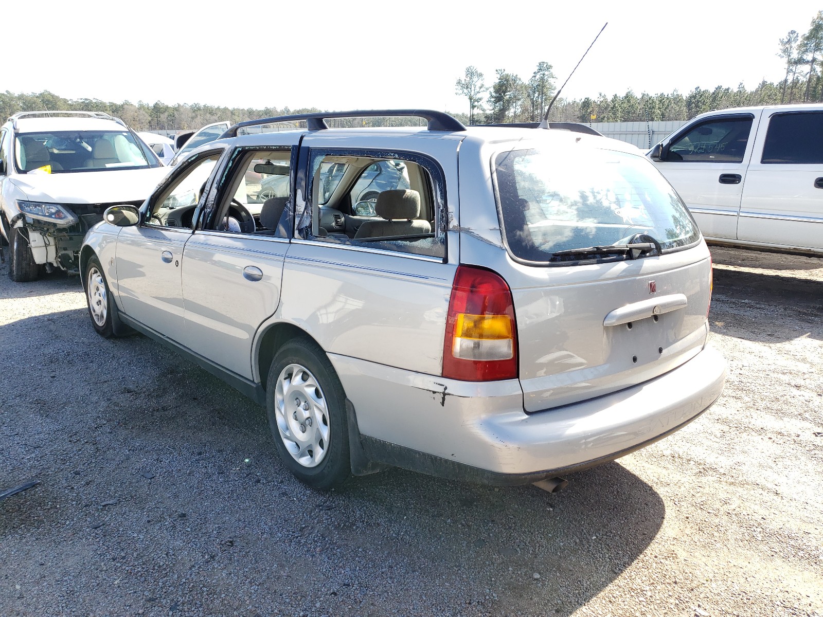 Photo 3 from auction – 2000 SATURN LW1 with VIN 1G8JU82F9YY643768