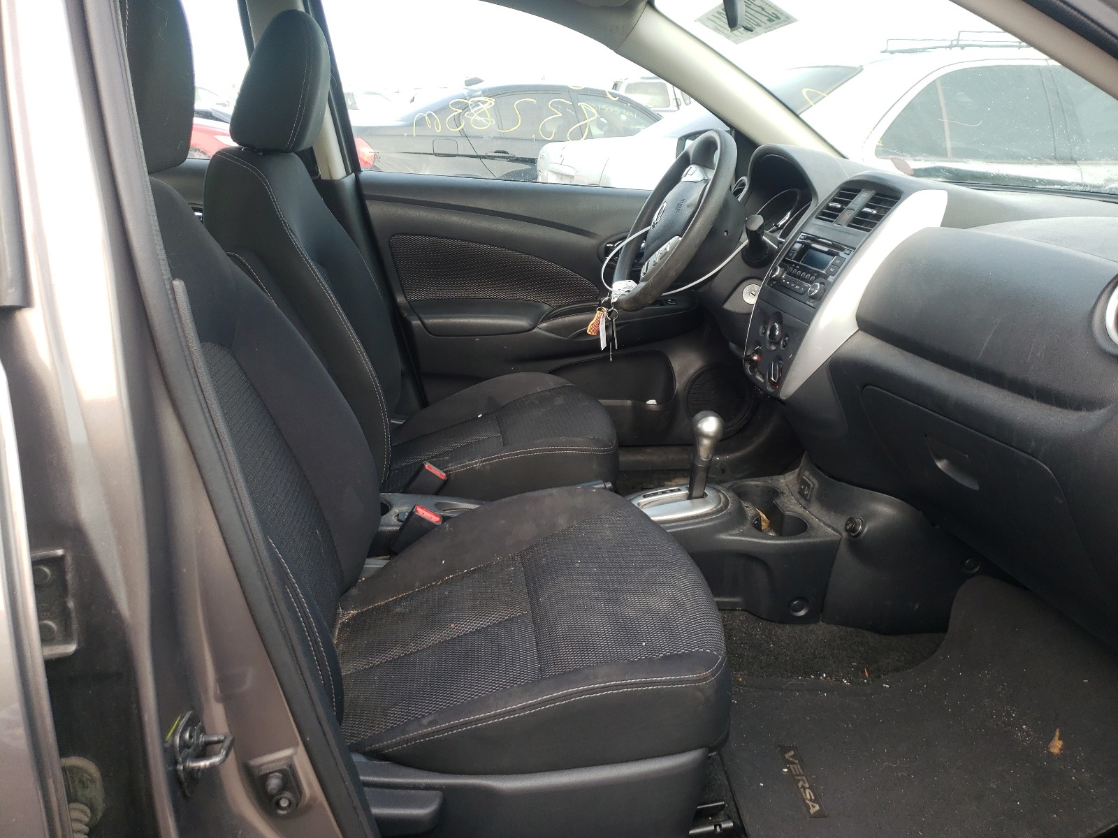 Photo 5 from auction – 2017 NISSAN VERSA S with VIN 3N1CN7AP0HK412722
