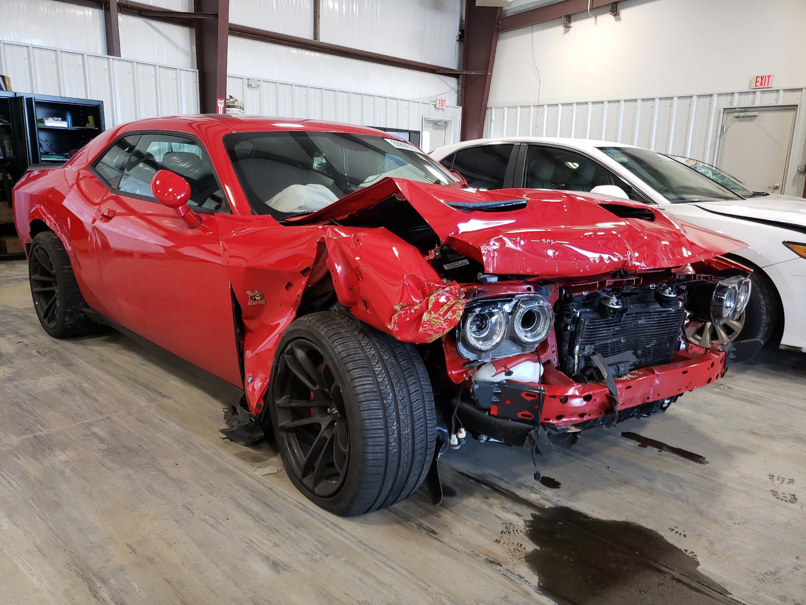 DODGE CHALLENGER 2020 with VIN 2C3CDZFJ8LH179396 - Photo from auction