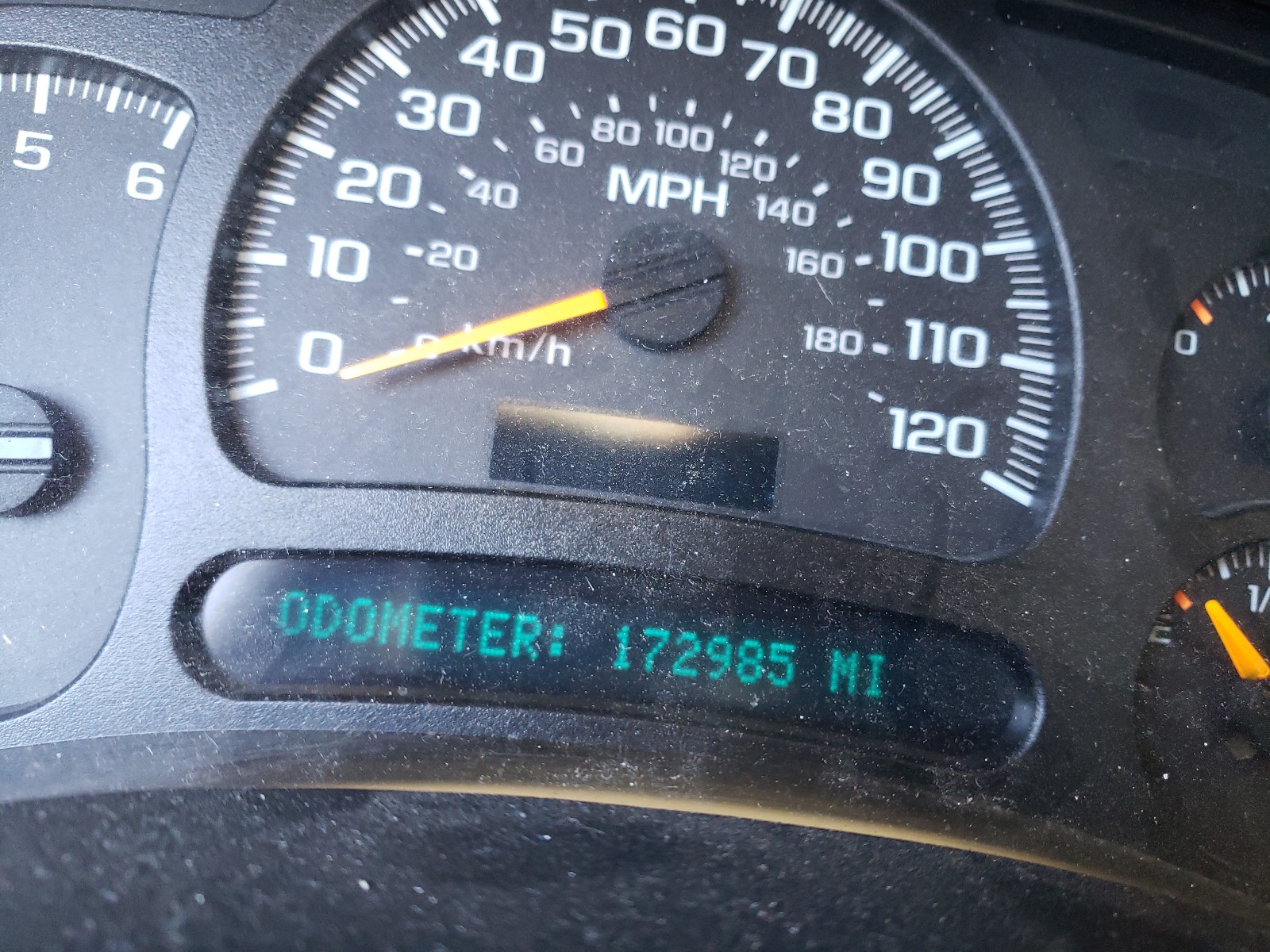 Photo 8 from auction – 2005 CHEVROLET SILVERADO with VIN 1GCEK14T05Z332405