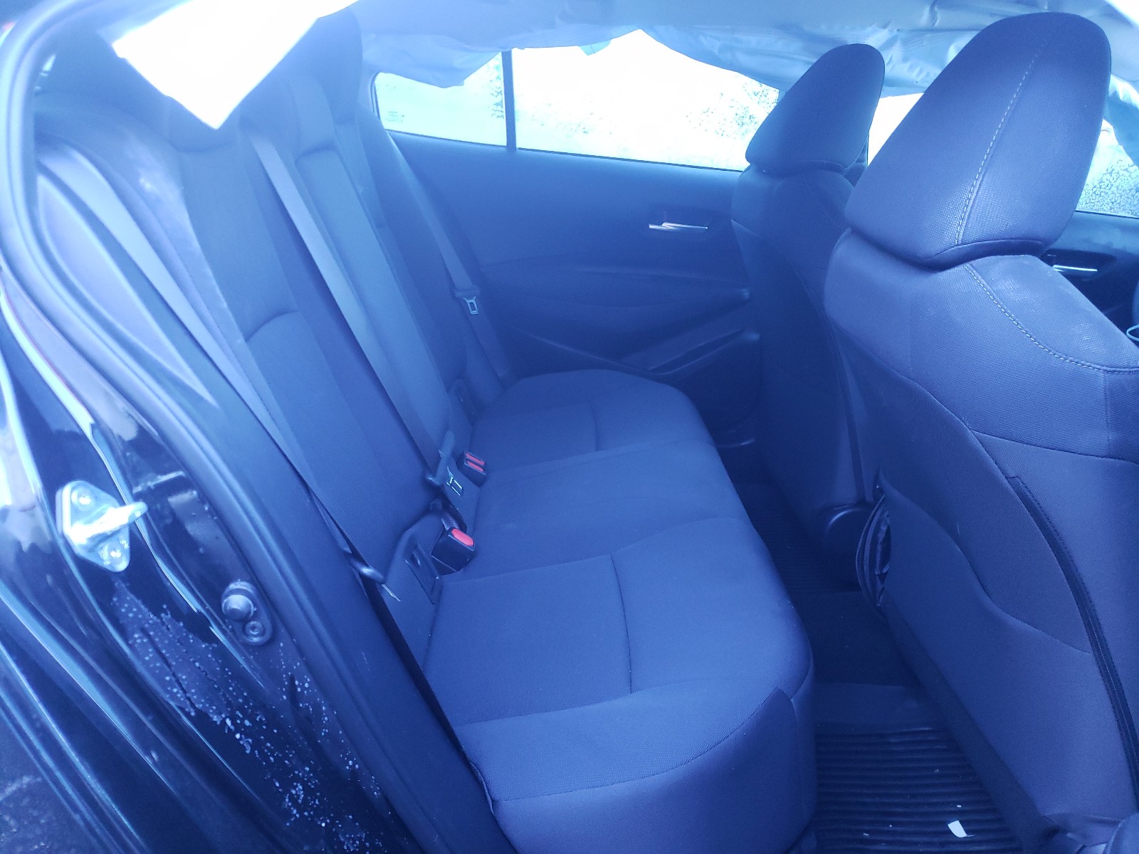 Photo 6 from auction – 2020 TOYOTA COROLLA LE with VIN 5YFEPRAE7LP142520