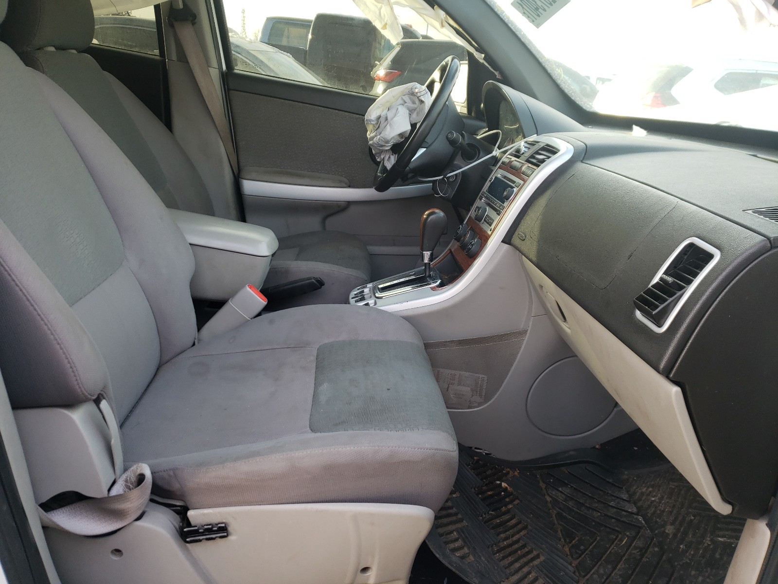 Photo 5 from auction – 2009 CHEVROLET EQUINOX LT with VIN 2CNDL53F896206589