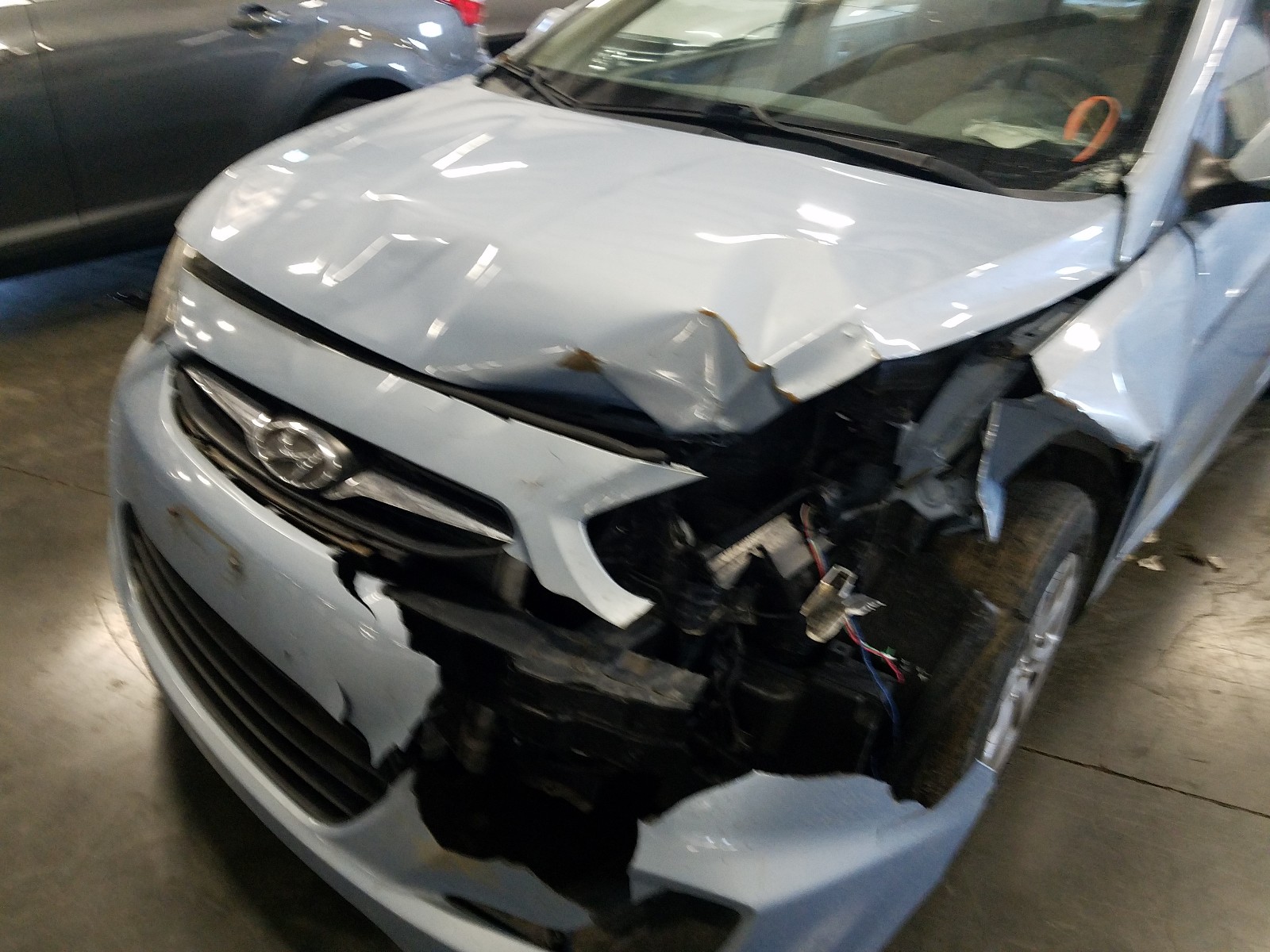 Photo 9 from auction – 2013 HYUNDAI ACCENT GLS with VIN KMHCT4AE3DU574124