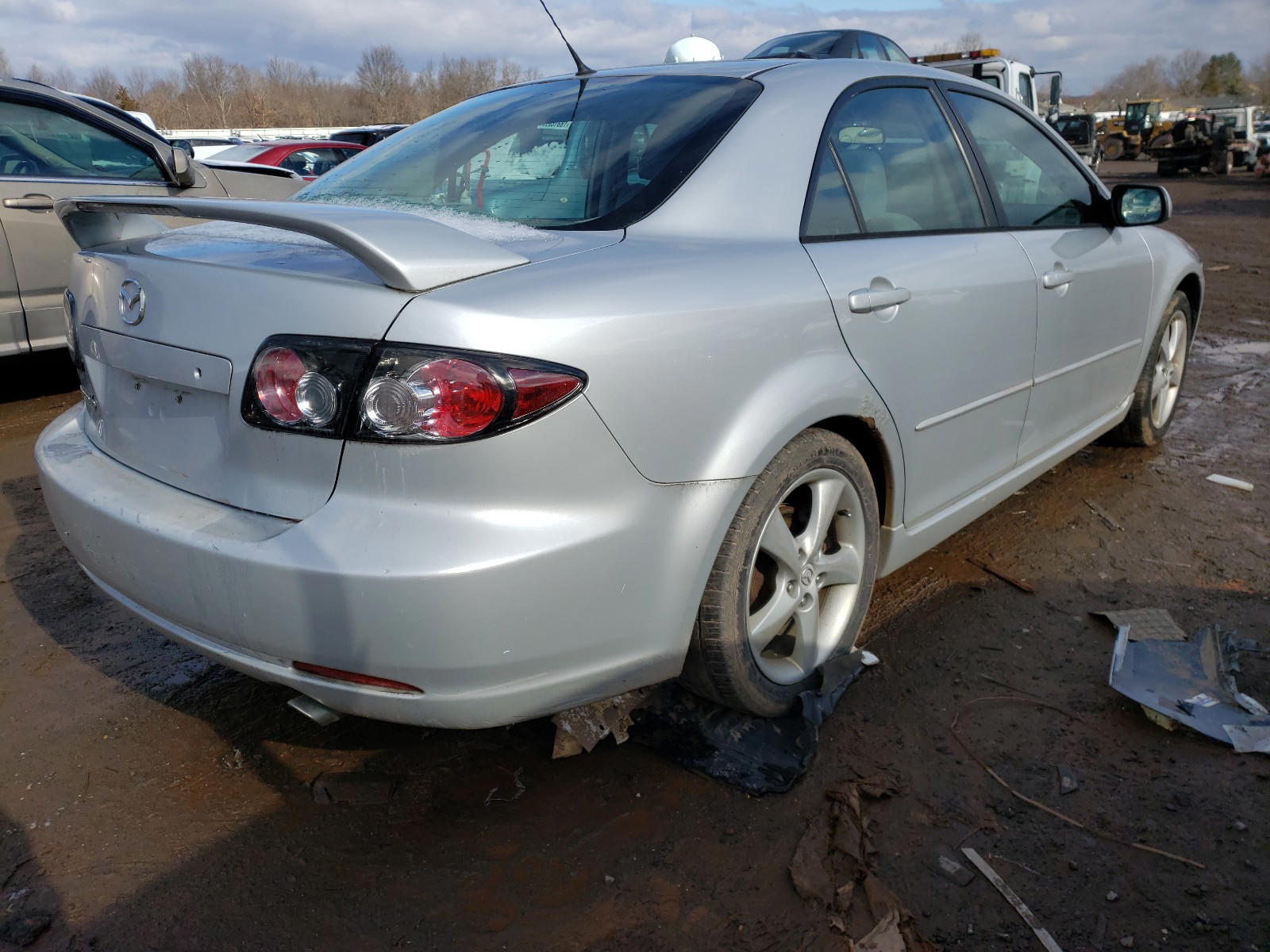 Photo 4 from auction – 2007 MAZDA MAZDA6 with VIN 1YVHP80C075M57289