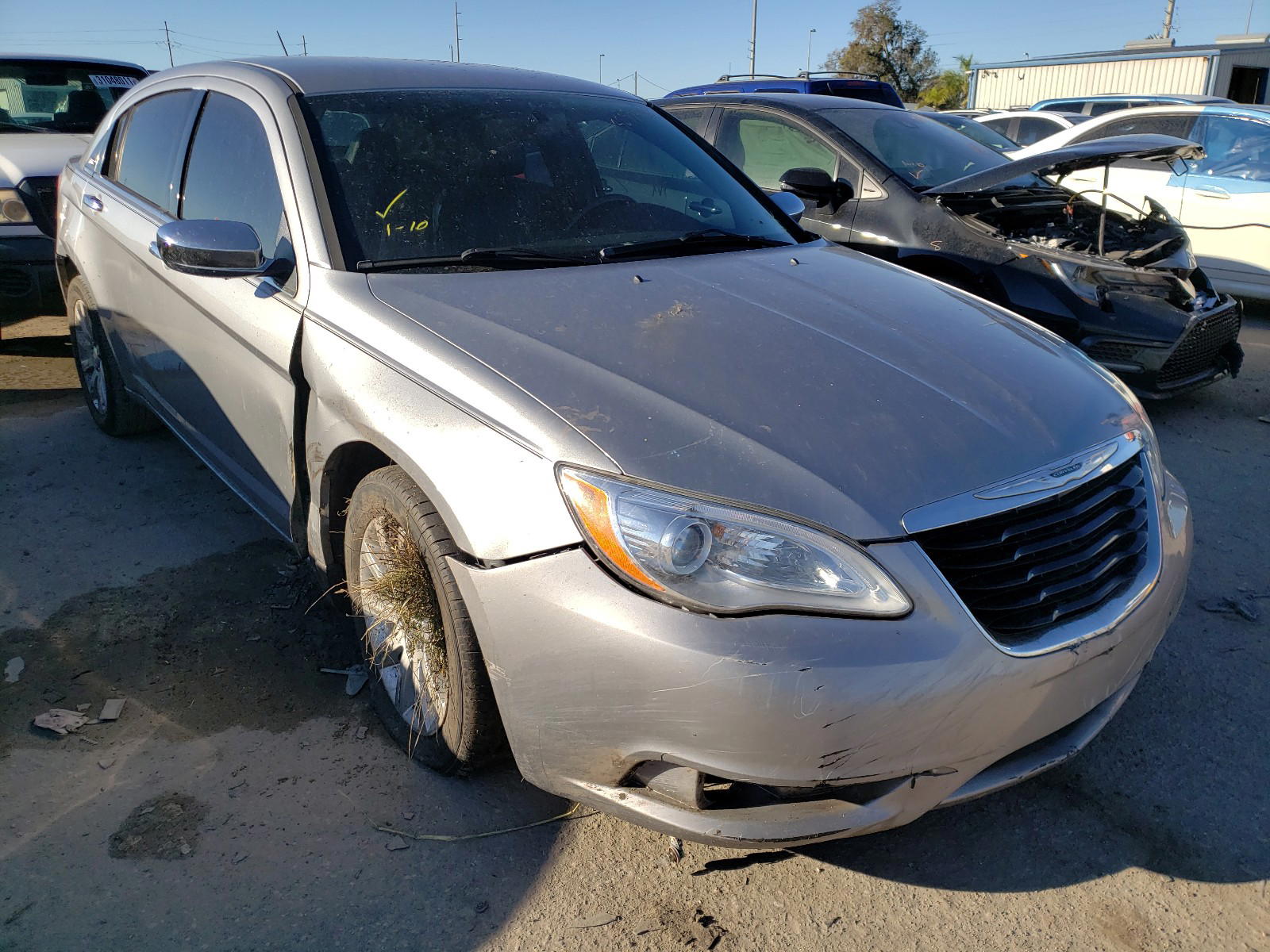 CHRYSLER 200 LIMITE 2014 with VIN 1C3CCBCG3EN158730 - Photo from auction