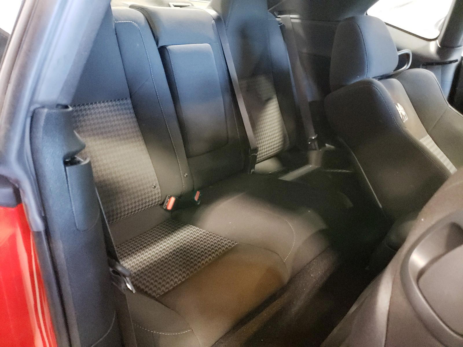 Photo 6 from auction – 2020 DODGE CHALLENGER with VIN 2C3CDZFJ8LH179396