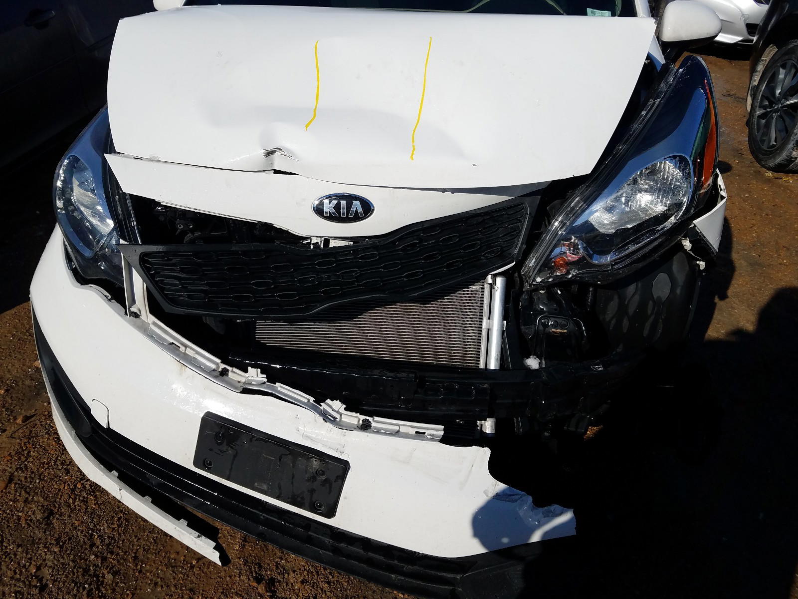 Photo 9 from auction – 2014 KIA RIO LX with VIN KNADM4A39E6393276