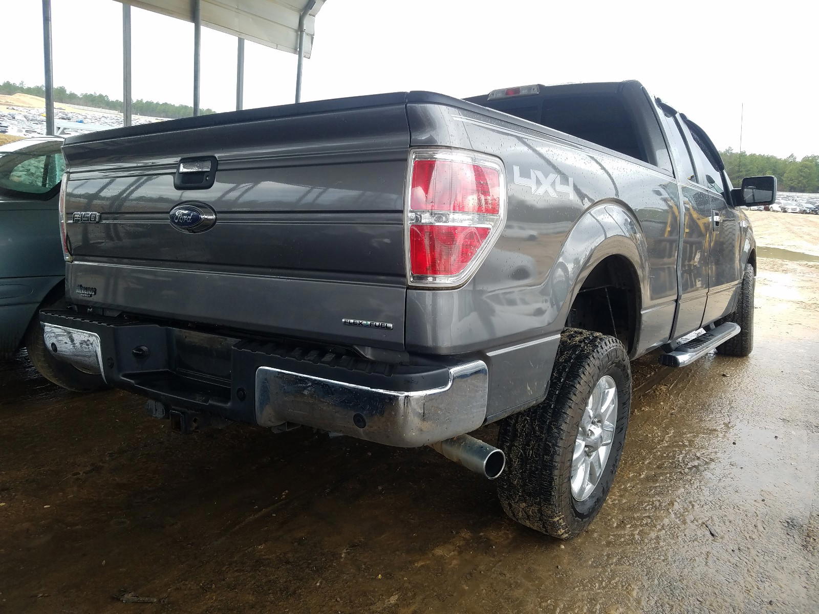 Photo 4 from auction – 2014 FORD F150 SUPER with VIN 1FTFX1EF9EFA23337