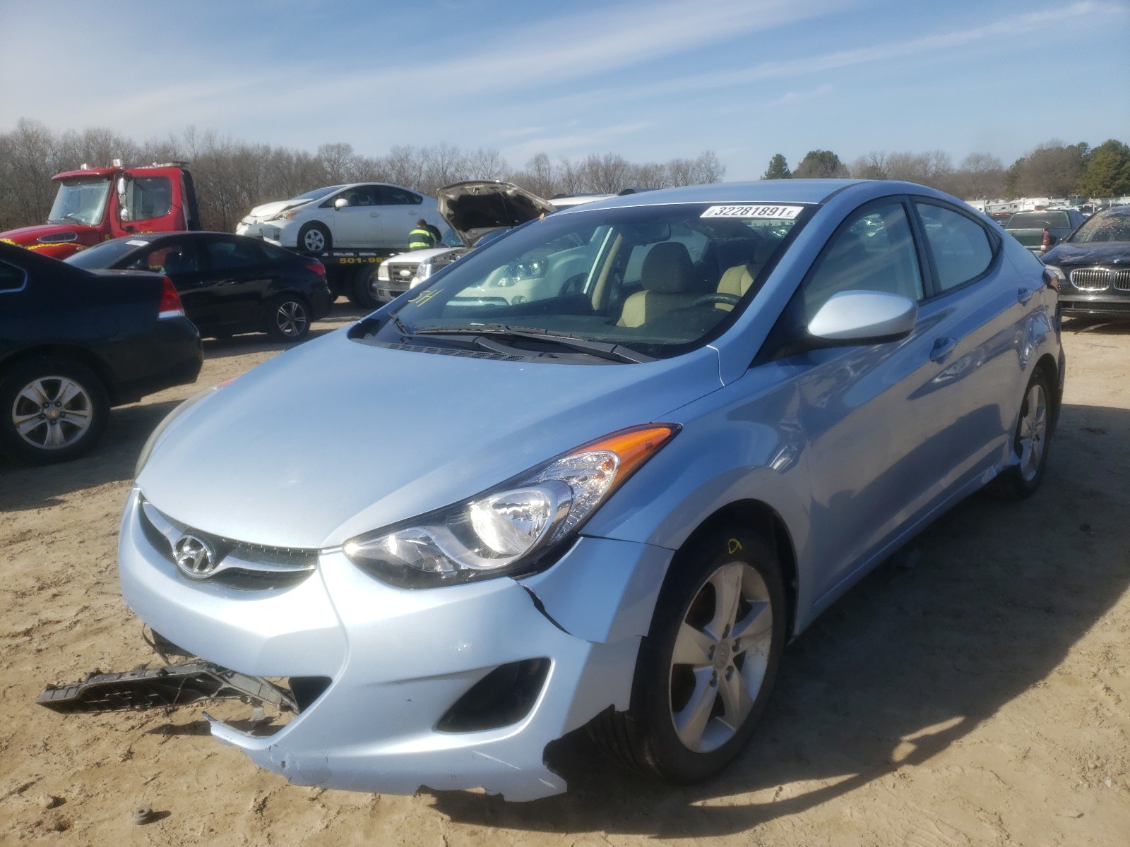 Photo 2 from auction – 2011 HYUNDAI ELANTRA GL with VIN KMHDH4AE3BU098167