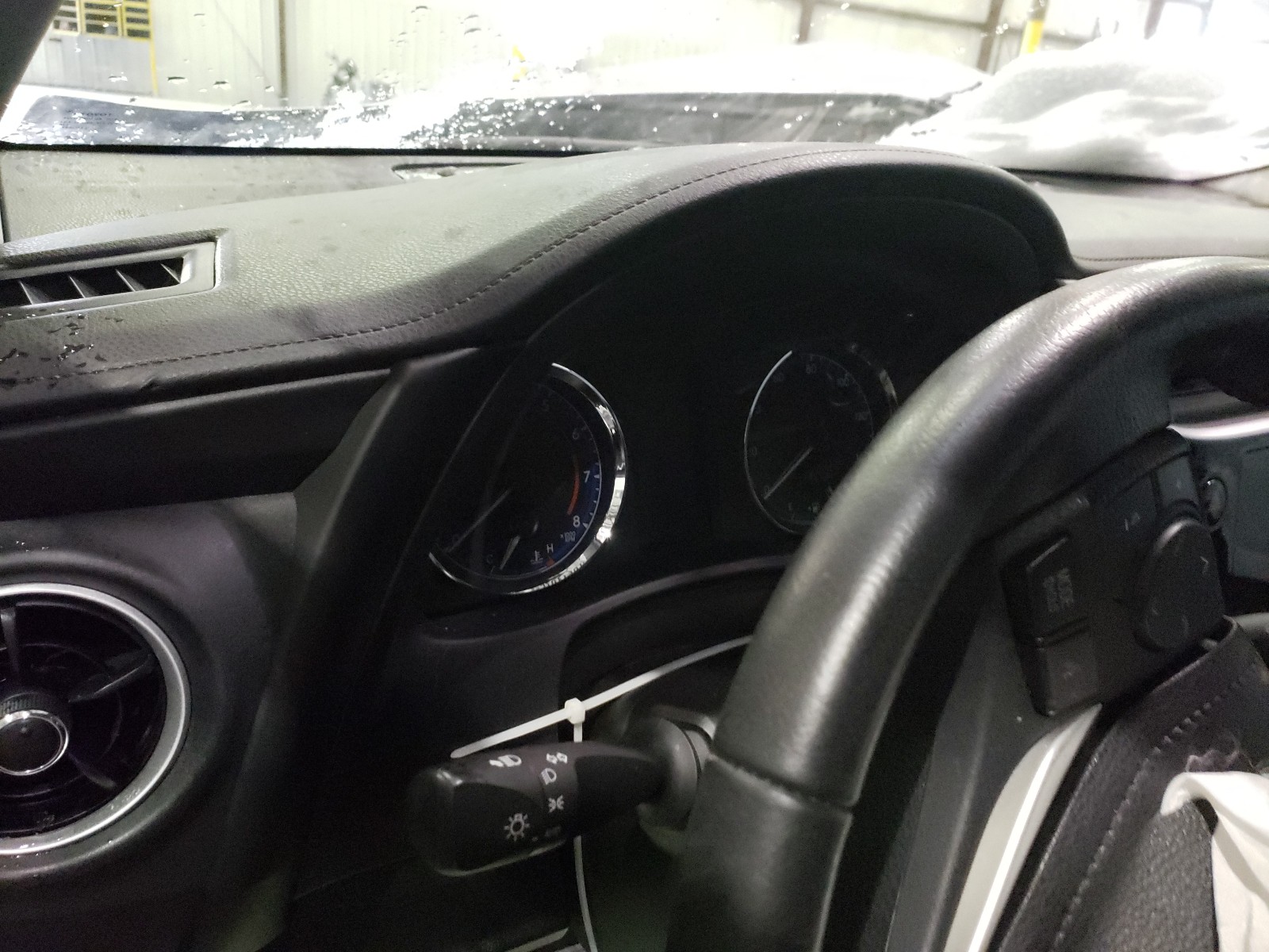 Photo 8 from auction – 2019 TOYOTA COROLLA L with VIN 2T1BURHE6KC178473