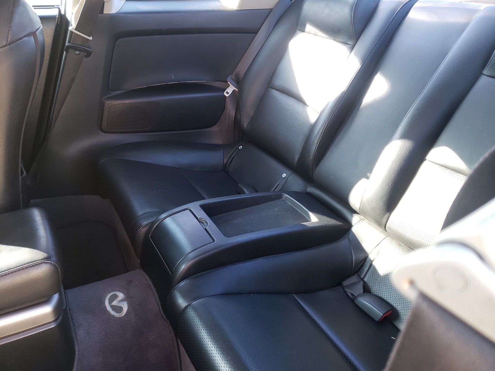 Photo 6 from auction – 2004 INFINITI G35 with VIN JNKCV54EX4M804353