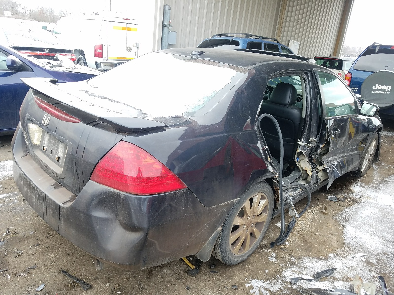 Photo 4 from auction – 2007 HONDA ACCORD EX with VIN 1HGCM66857A015746