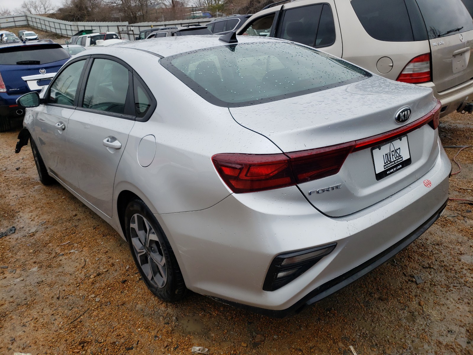 Photo 3 from auction – 2019 KIA FORTE FE with VIN 3KPF24AD1KE113415