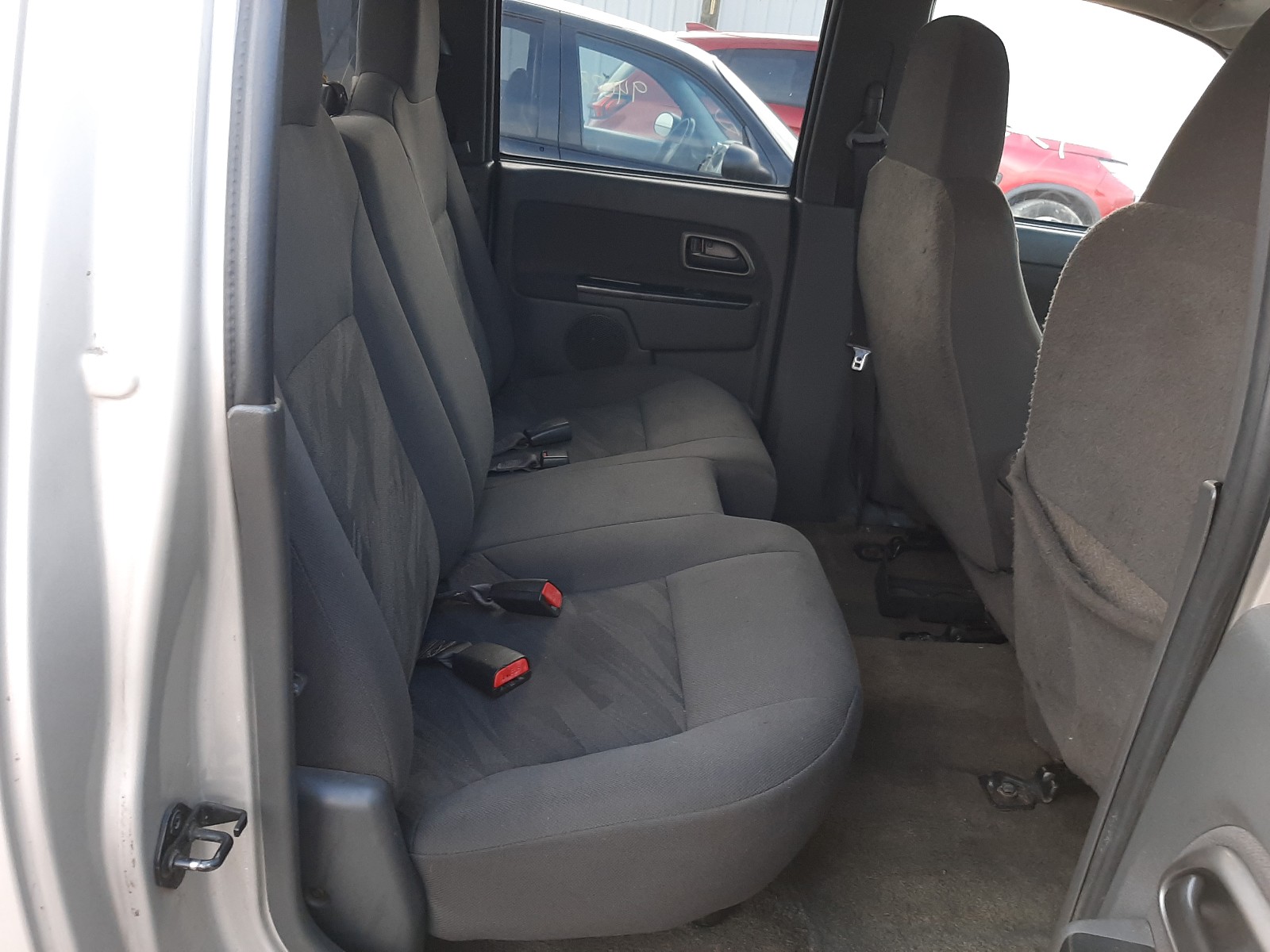 Photo 6 from auction – 2004 CHEVROLET COLORADO with VIN 1GCCS136548112877