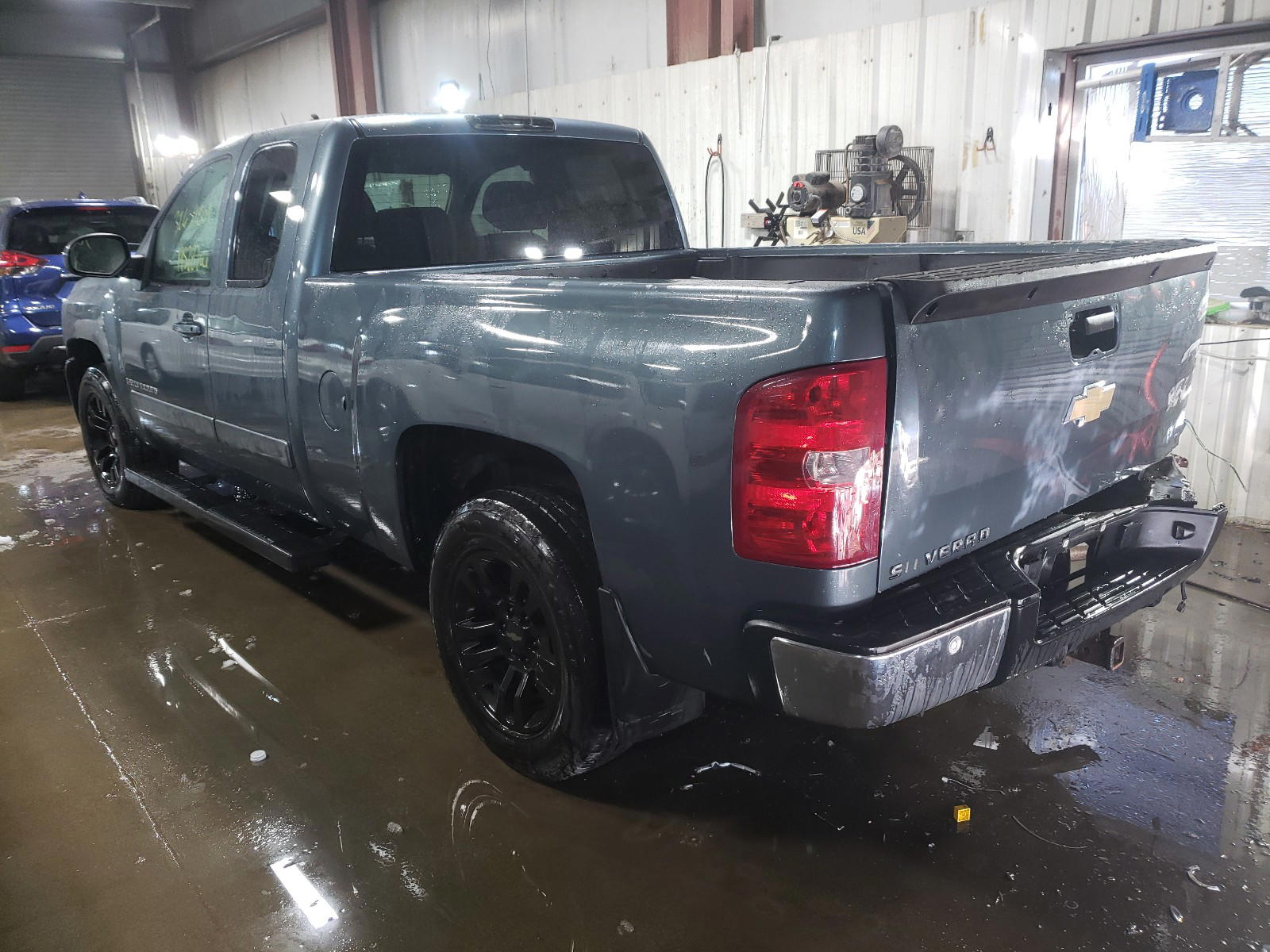 Photo 3 from auction – 2008 CHEVROLET SILVERADO with VIN 2GCEK19J381295127