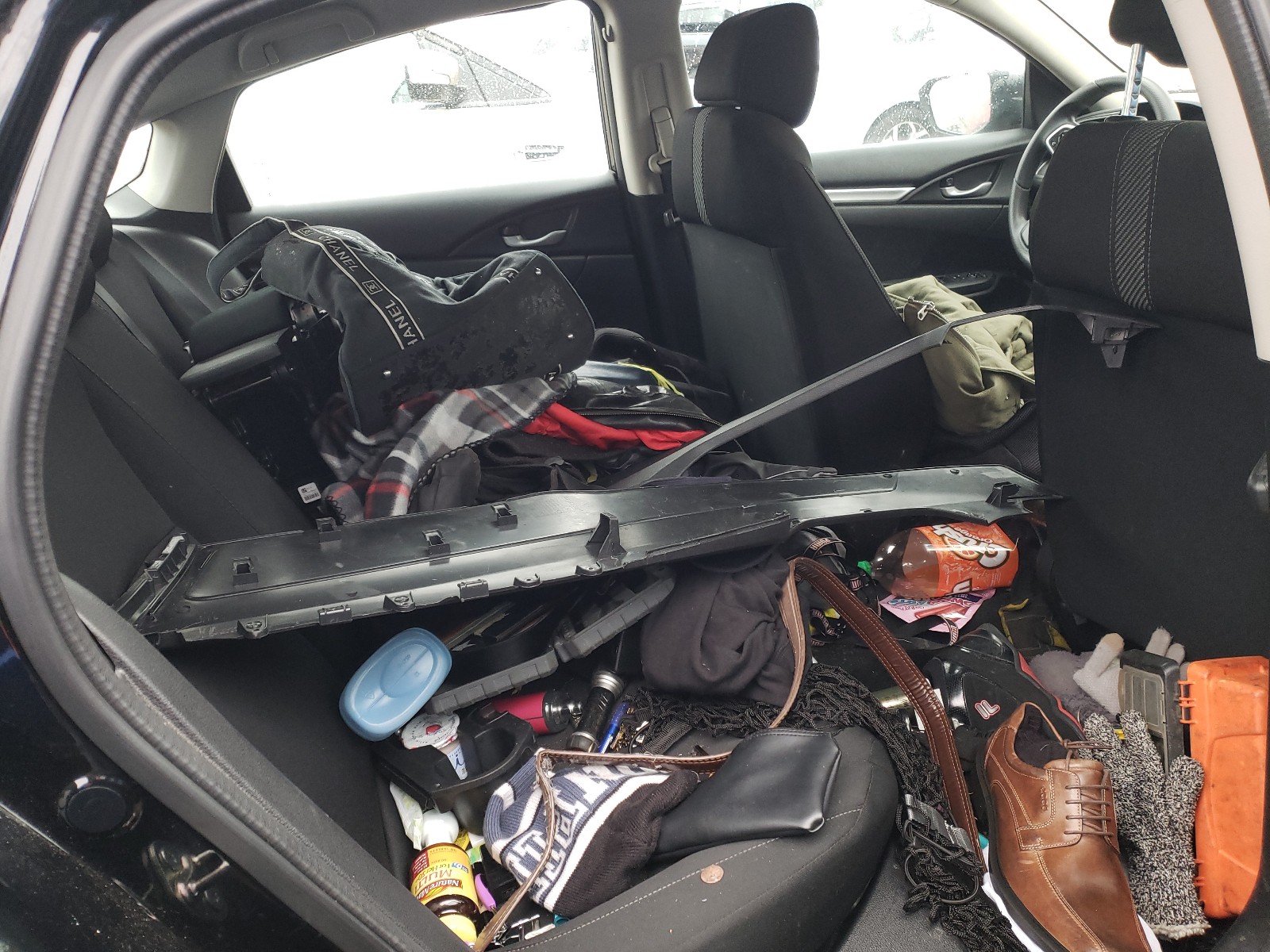 Photo 6 from auction – 2016 HONDA CIVIC with VIN 19XFC2F51GE029119