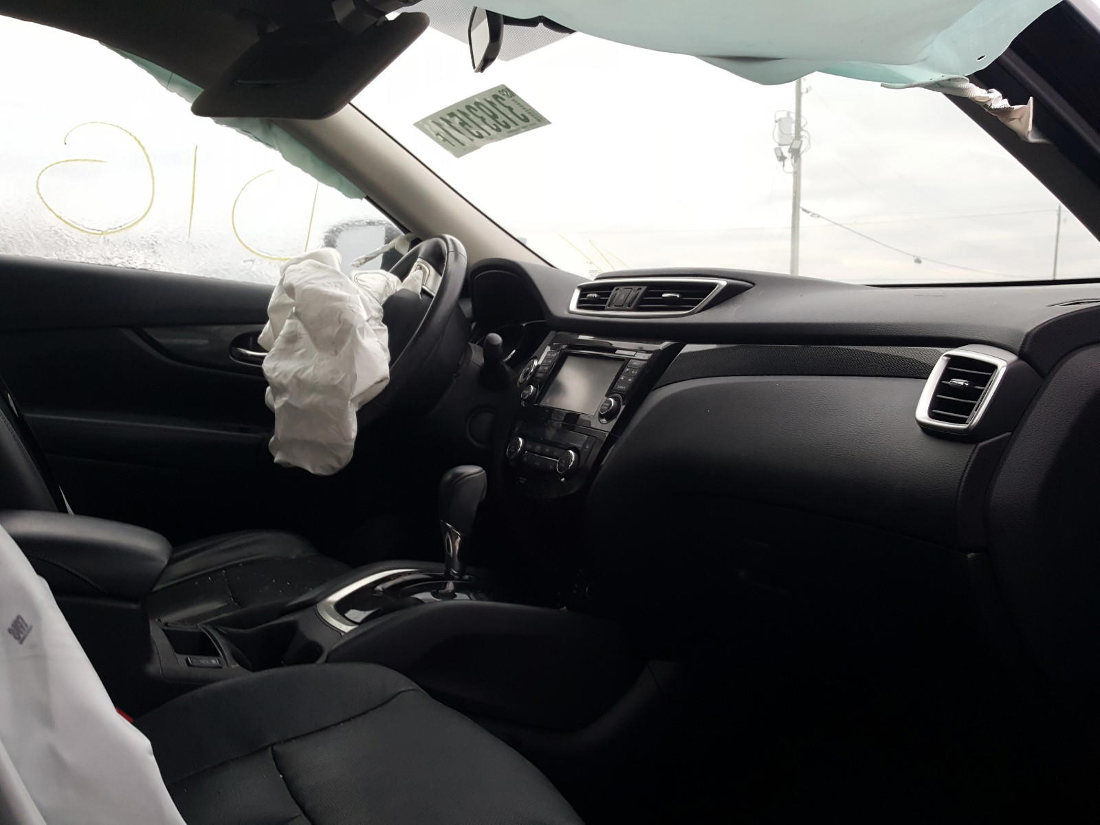 Photo 5 from auction – 2014 NISSAN ROGUE with VIN 5N1AT2MT4EC870993