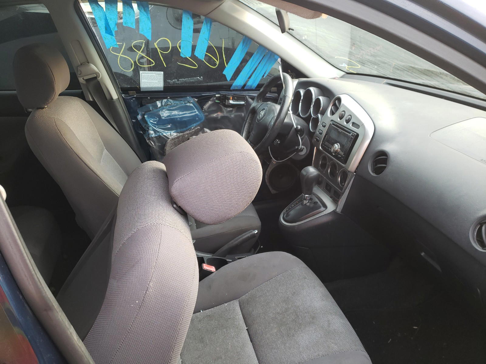 Photo 5 from auction – 2003 TOYOTA COROLLA MA with VIN 2T1KR32E03C095257