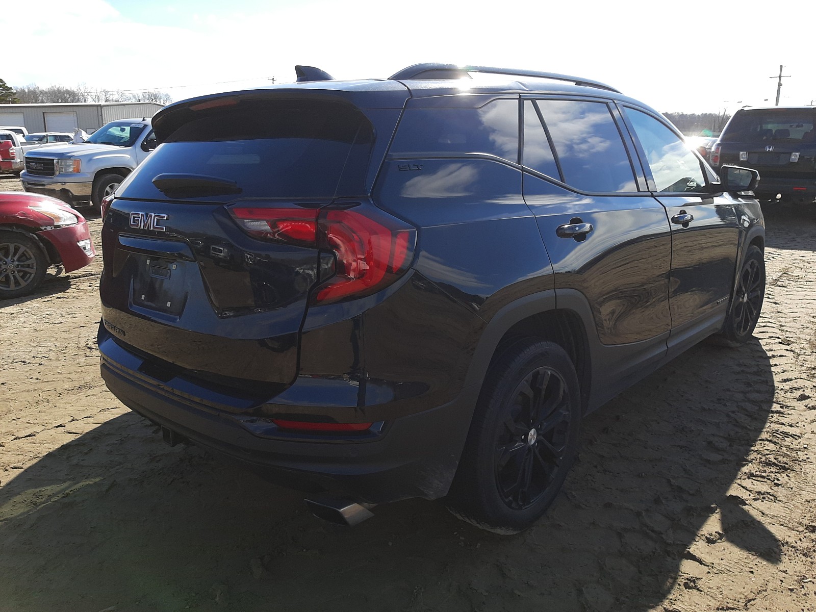 Photo 4 from auction – 2020 GMC TERRAIN SL with VIN 3GKALPEX0LL103120