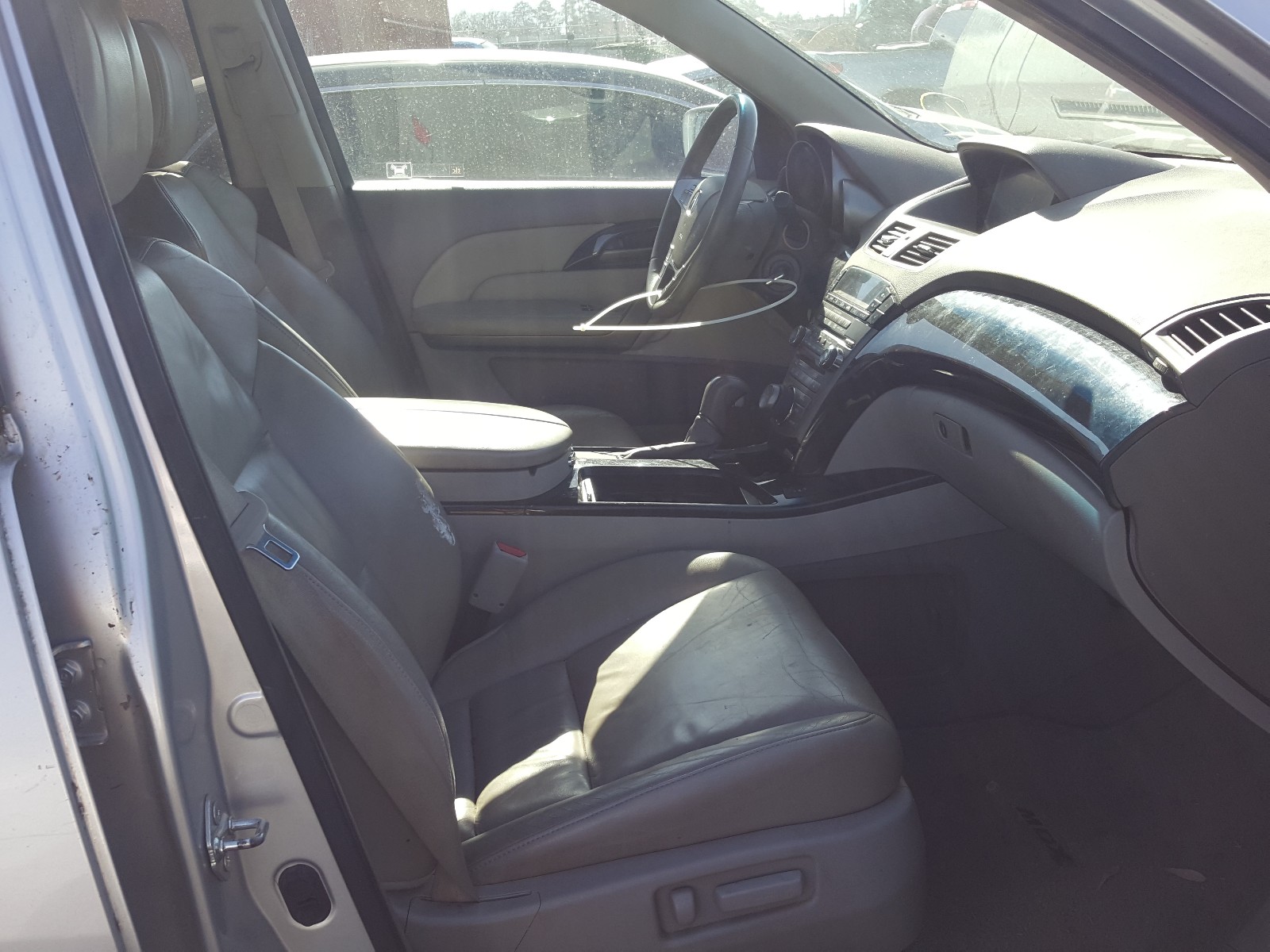 Photo 5 from auction – 2009 ACURA MDX TECHNO with VIN 2HNYD28409H531454