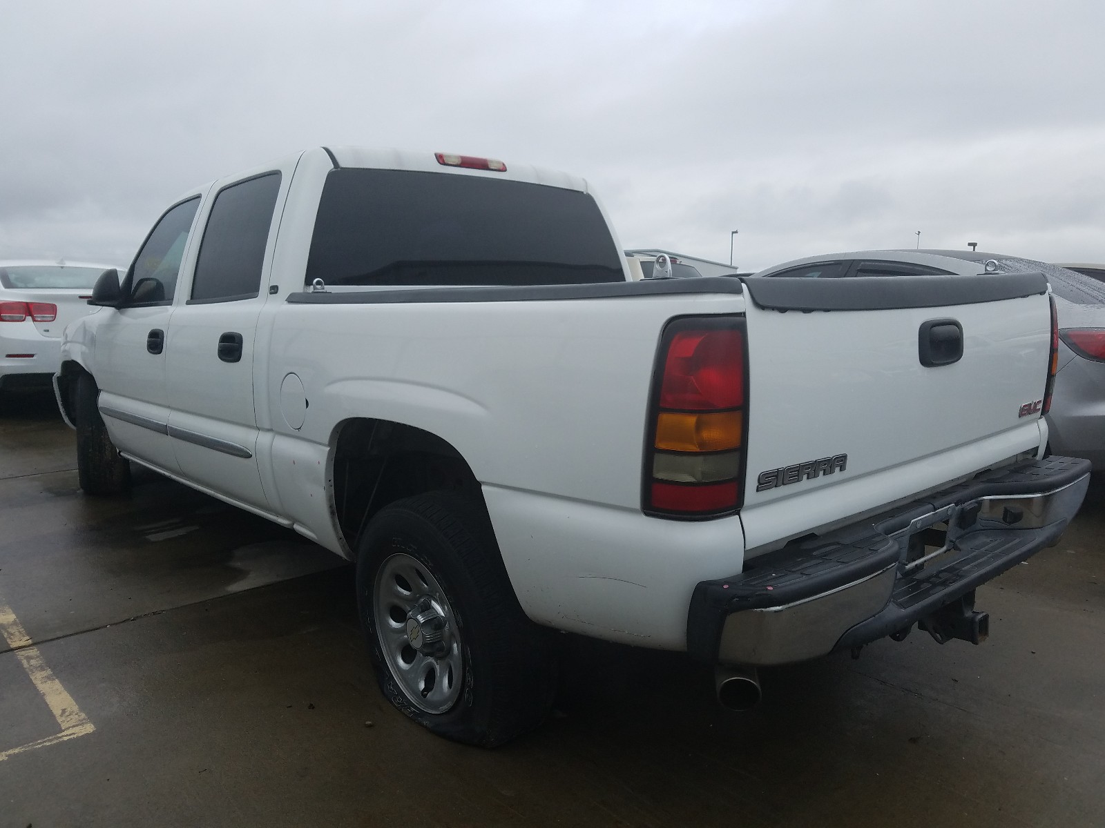 Photo 3 from auction – 2006 GMC NEW SIERRA with VIN 2GTEC13Z361280684