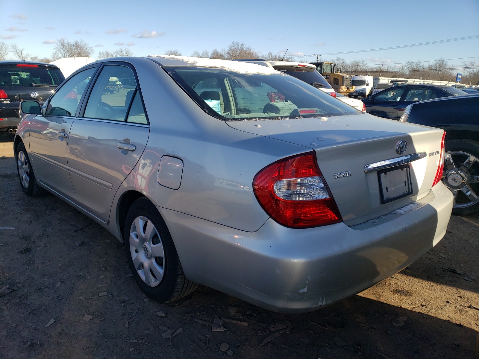 Photo 3 from auction – 2002 TOYOTA CAMRY LE with VIN 4T1BE32K72U597214