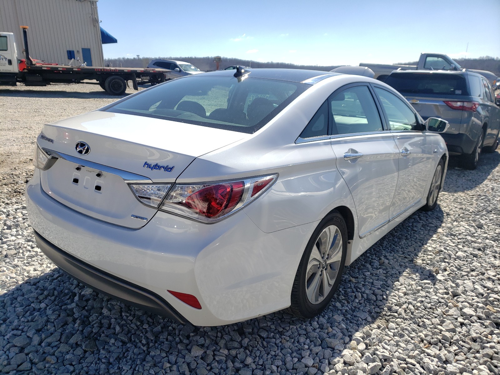 Photo 4 from auction – 2015 HYUNDAI SONATA HYB with VIN KMHEC4A4XFA125124