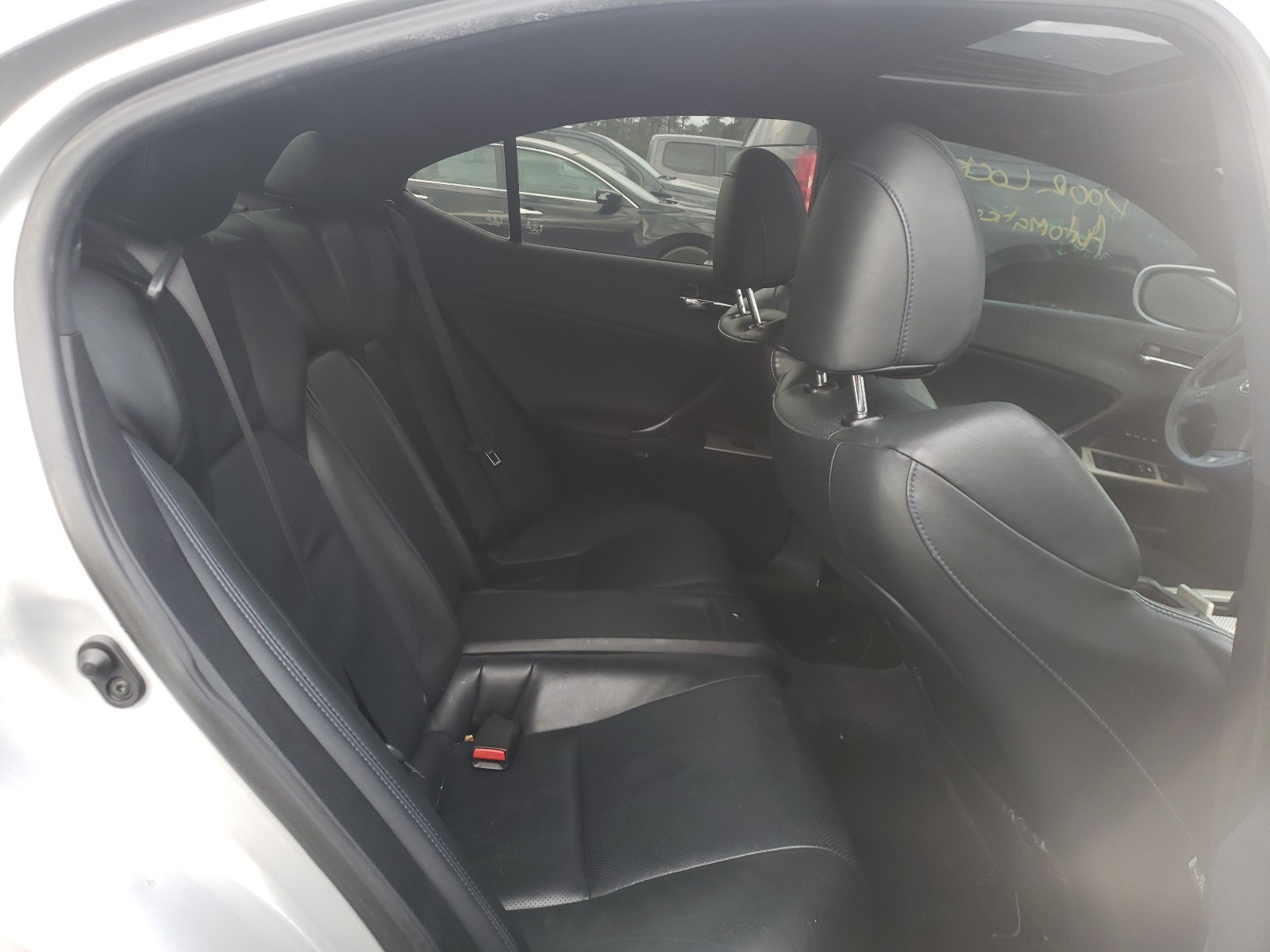 Photo 6 from auction – 2010 LEXUS IS F with VIN JTHBP5C20A5007421