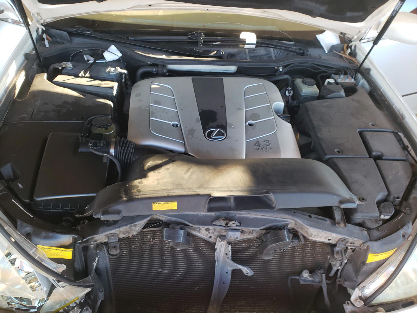 Photo 7 from auction – 2001 LEXUS LS 430 with VIN JTHBN30F510046522