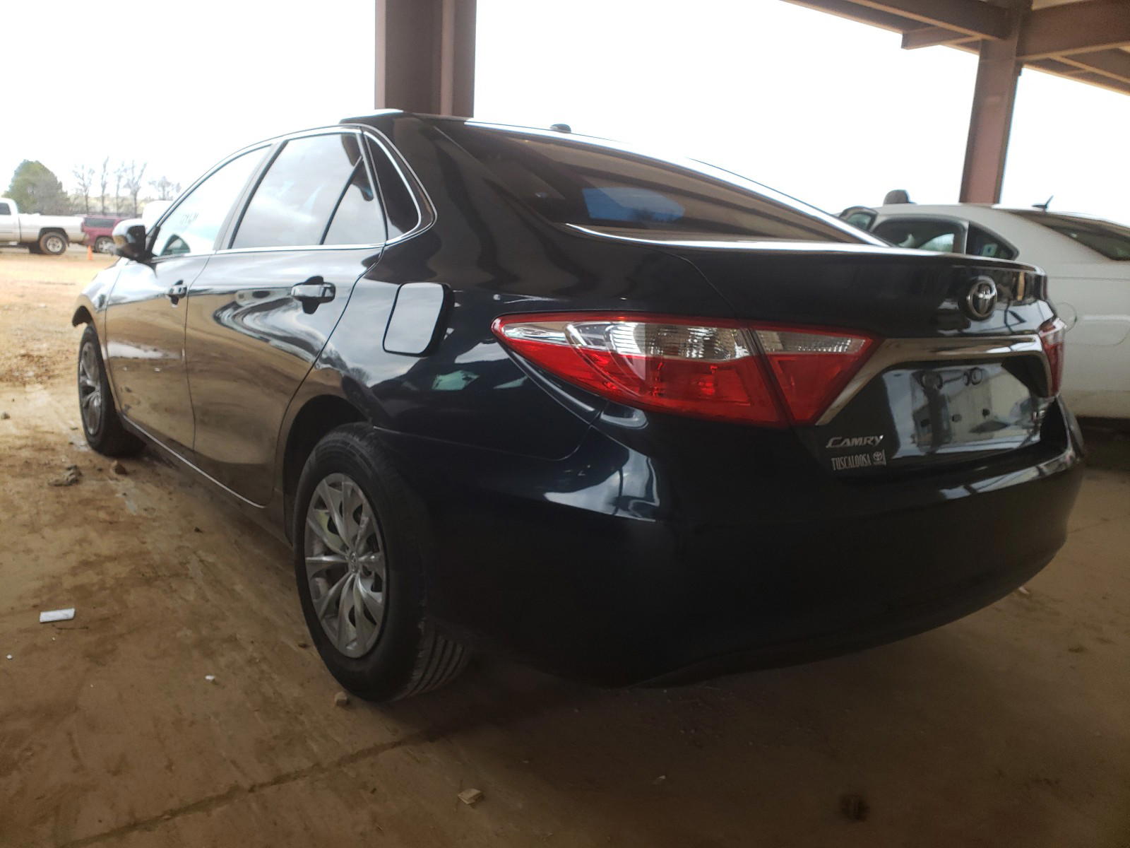 Photo 3 from auction – 2016 TOYOTA CAMRY LE with VIN 4T4BF1FK5GR555388