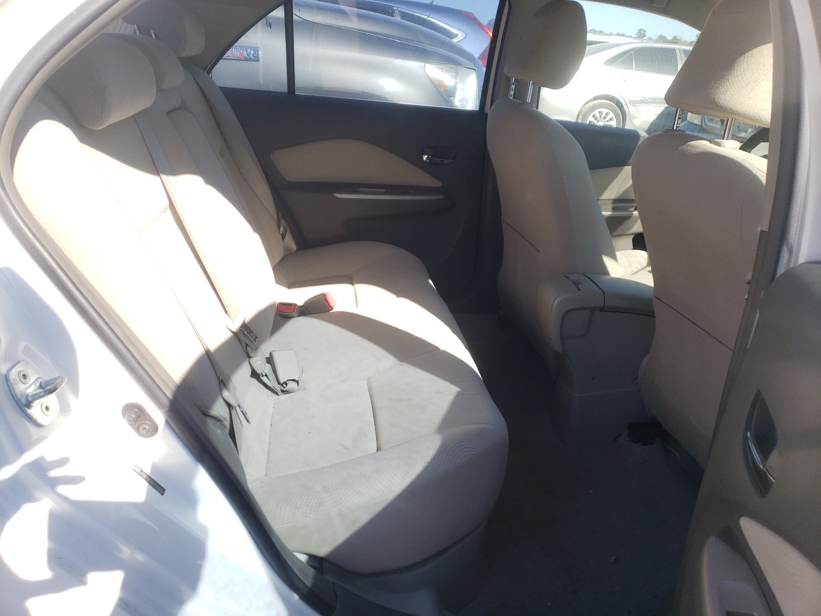 Photo 6 from auction – 2010 TOYOTA YARIS with VIN JTDBT4K39A1366064