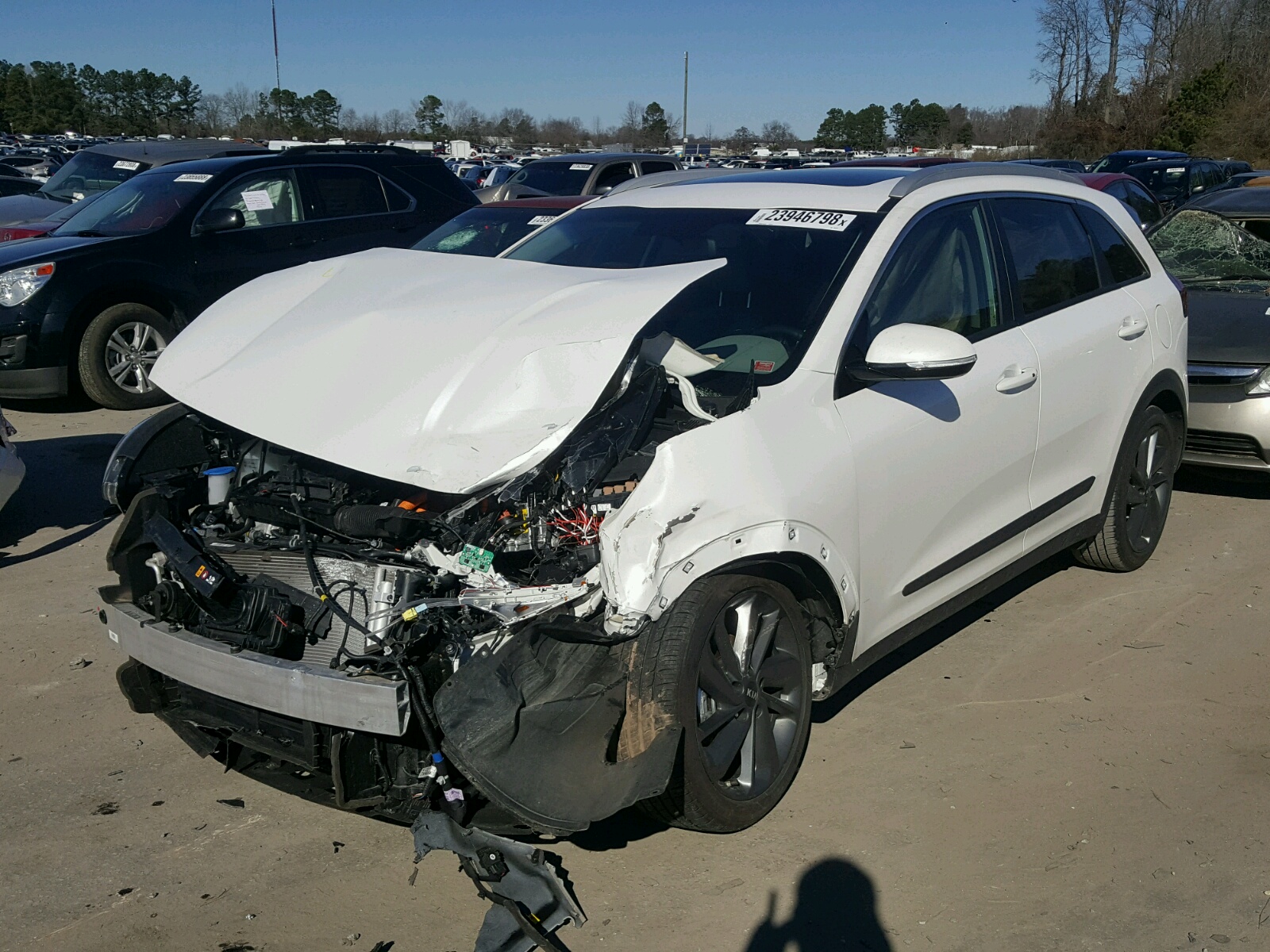 Photo 2 from auction – 2017 KIA NIRO EX TO with VIN KNDCE3LCXH5080878