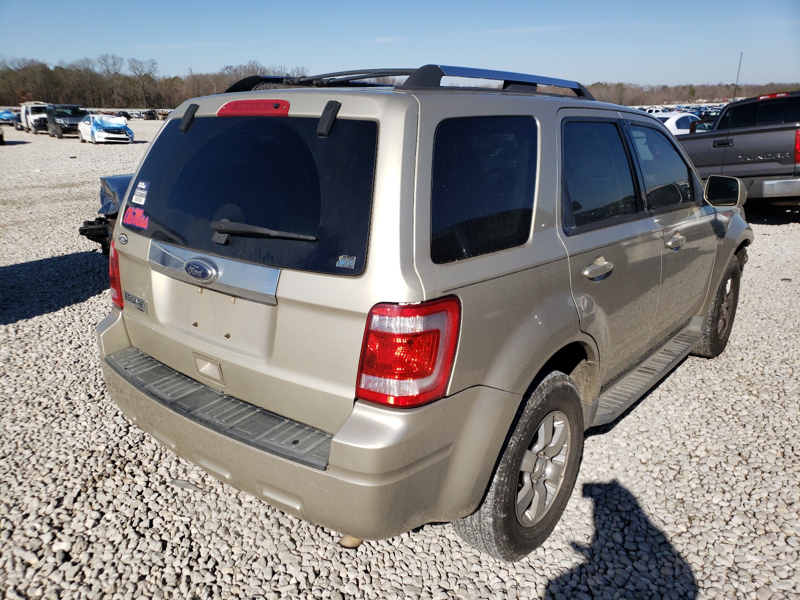 Zdjęcie 4 z aukcji – 2010 FORD ESCAPE LIM z VIN 1FMCU0EG8AKB30763