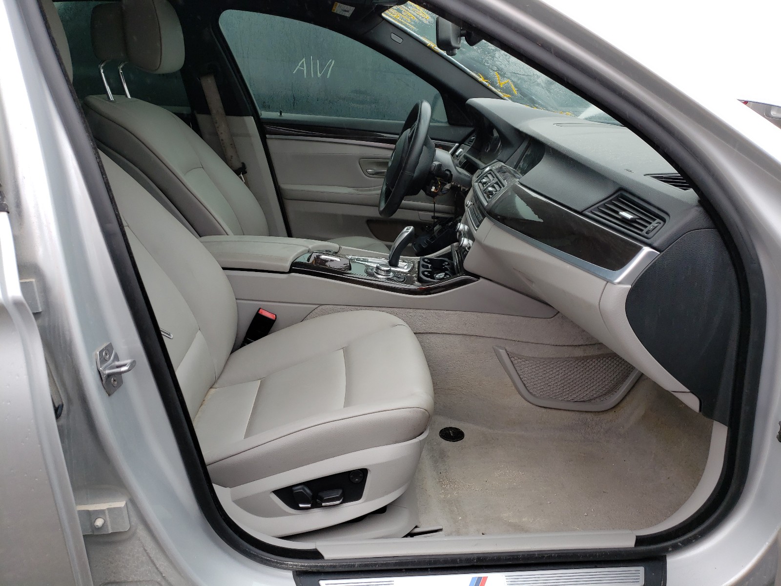 Photo 5 from auction – 2013 BMW 535 I with VIN WBAFR7C57DC826443
