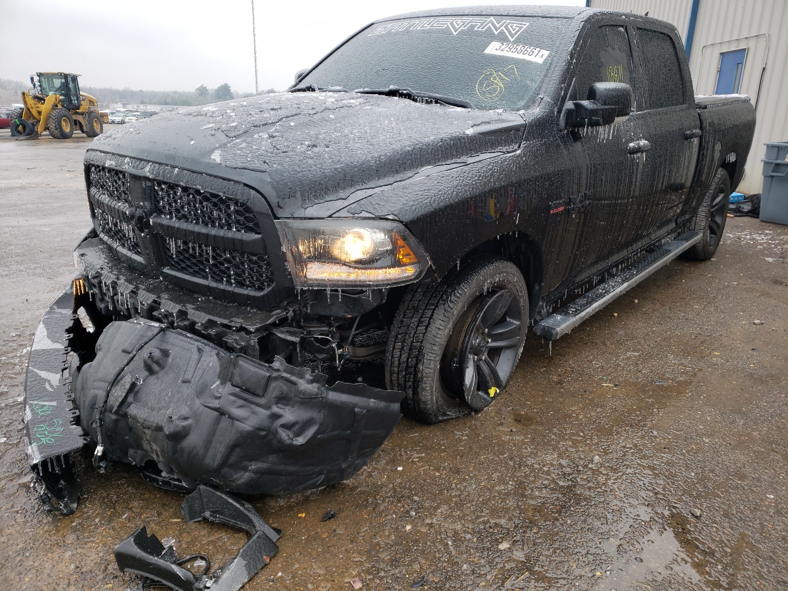 Photo 2 from auction – 2017 RAM 1500 SPORT with VIN 1C6RR7UT8HS755138