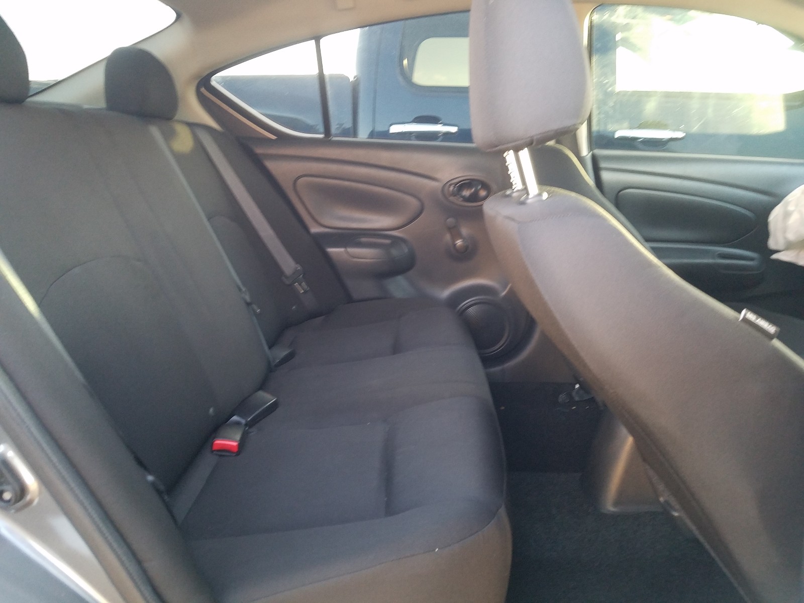 Photo 6 from auction – 2019 NISSAN VERSA S with VIN 3N1CN7AP5KL804886