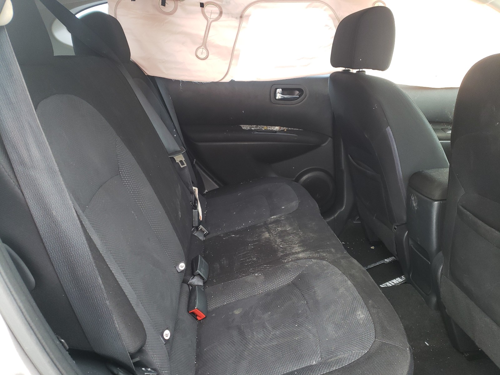 Photo 6 from auction – 2012 NISSAN ROGUE S with VIN JN8AS5MT6CW606408