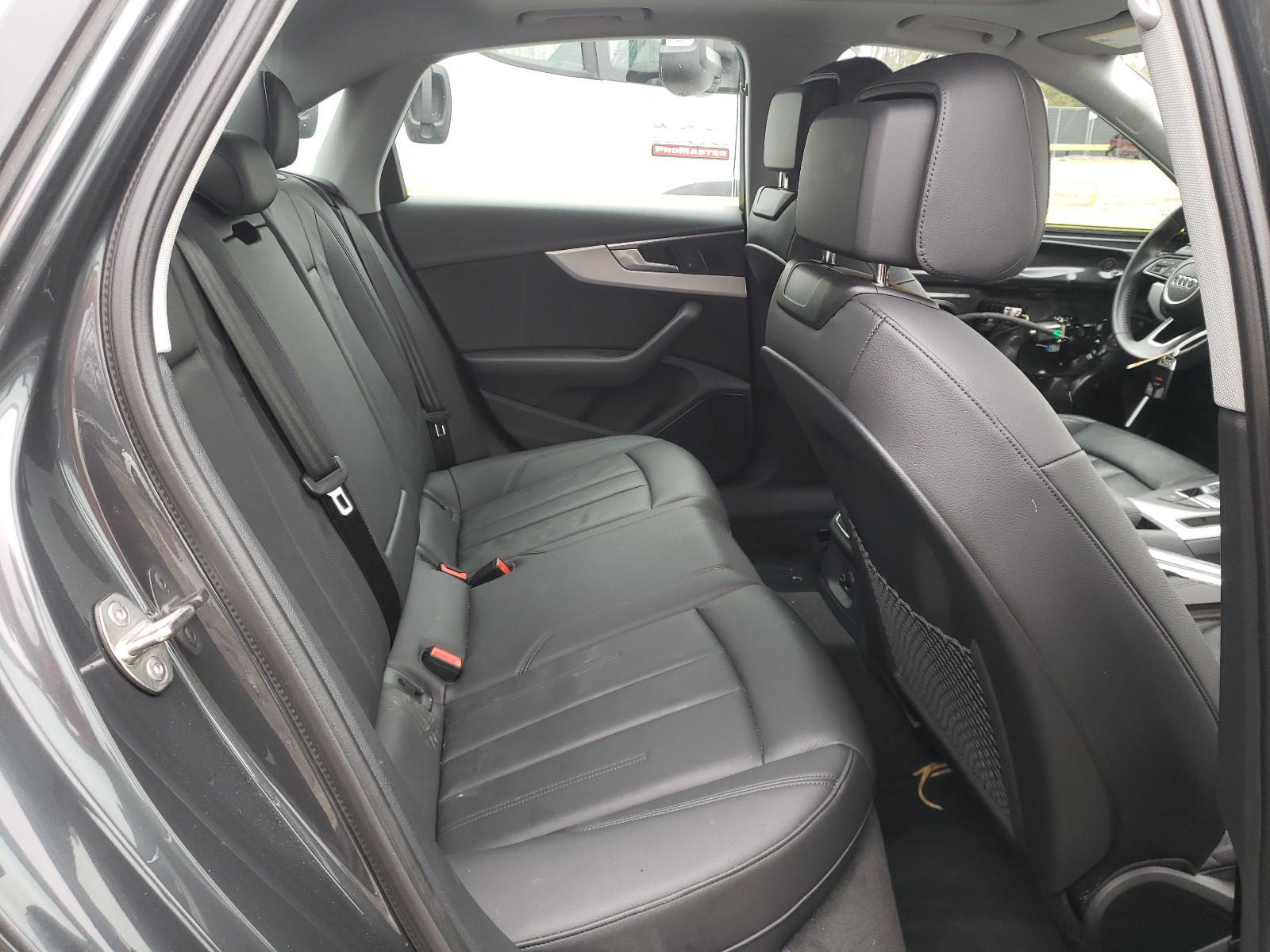 Photo 6 from auction – 2018 AUDI A4 PREMIUM with VIN WAUENAF41JN014112