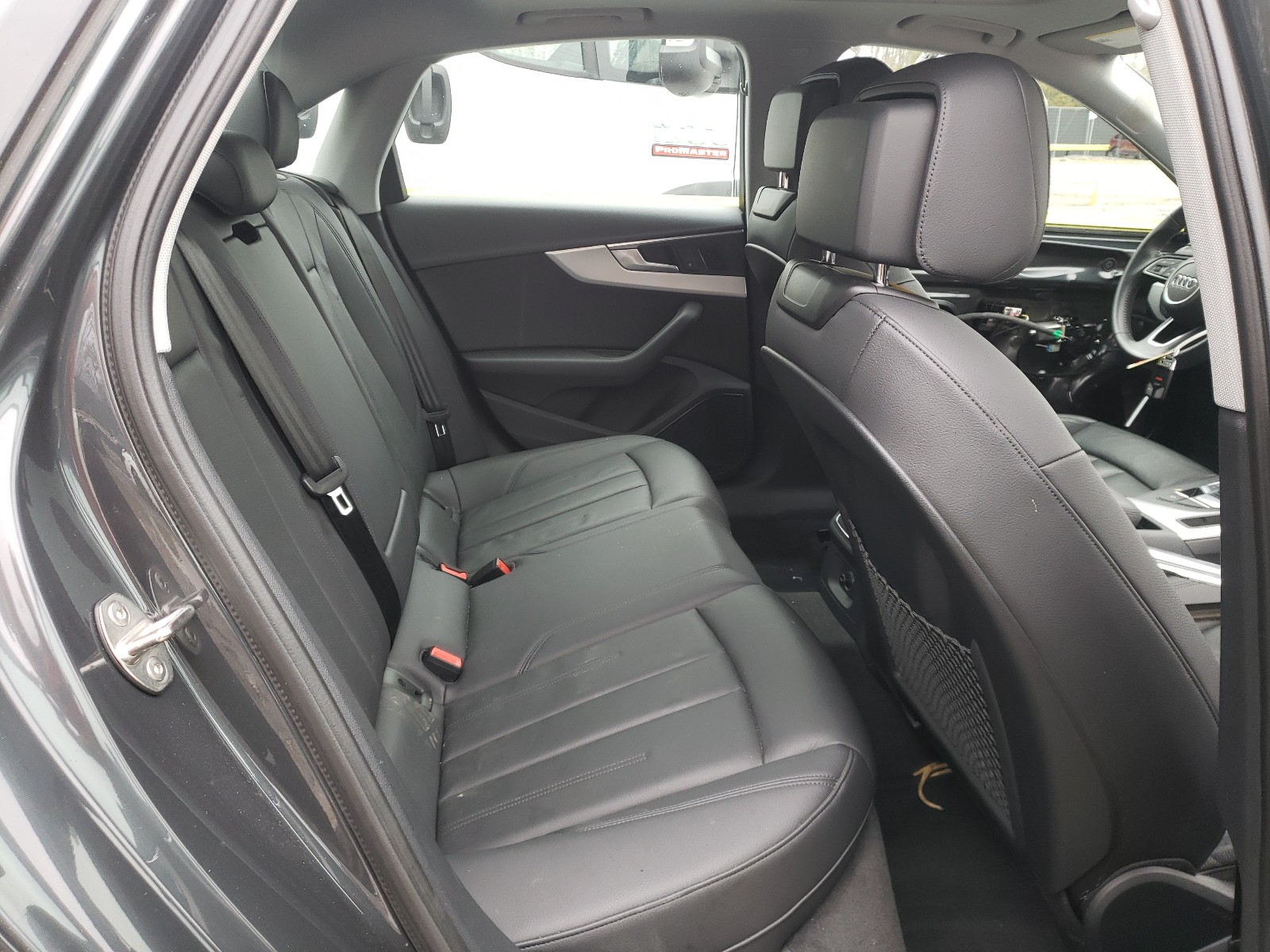 Zdjęcie 6 z aukcji – 2018 AUDI A4 PREMIUM z VIN WAUENAF41JN014112