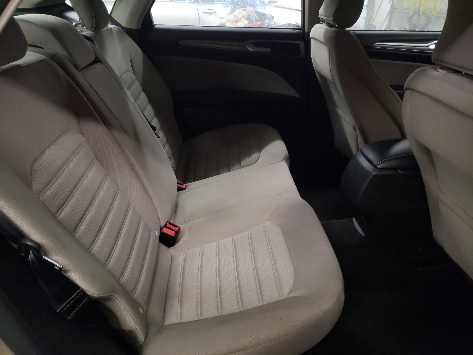 Photo 6 from auction – 2017 FORD FUSION S with VIN 3FA6P0G71HR282708