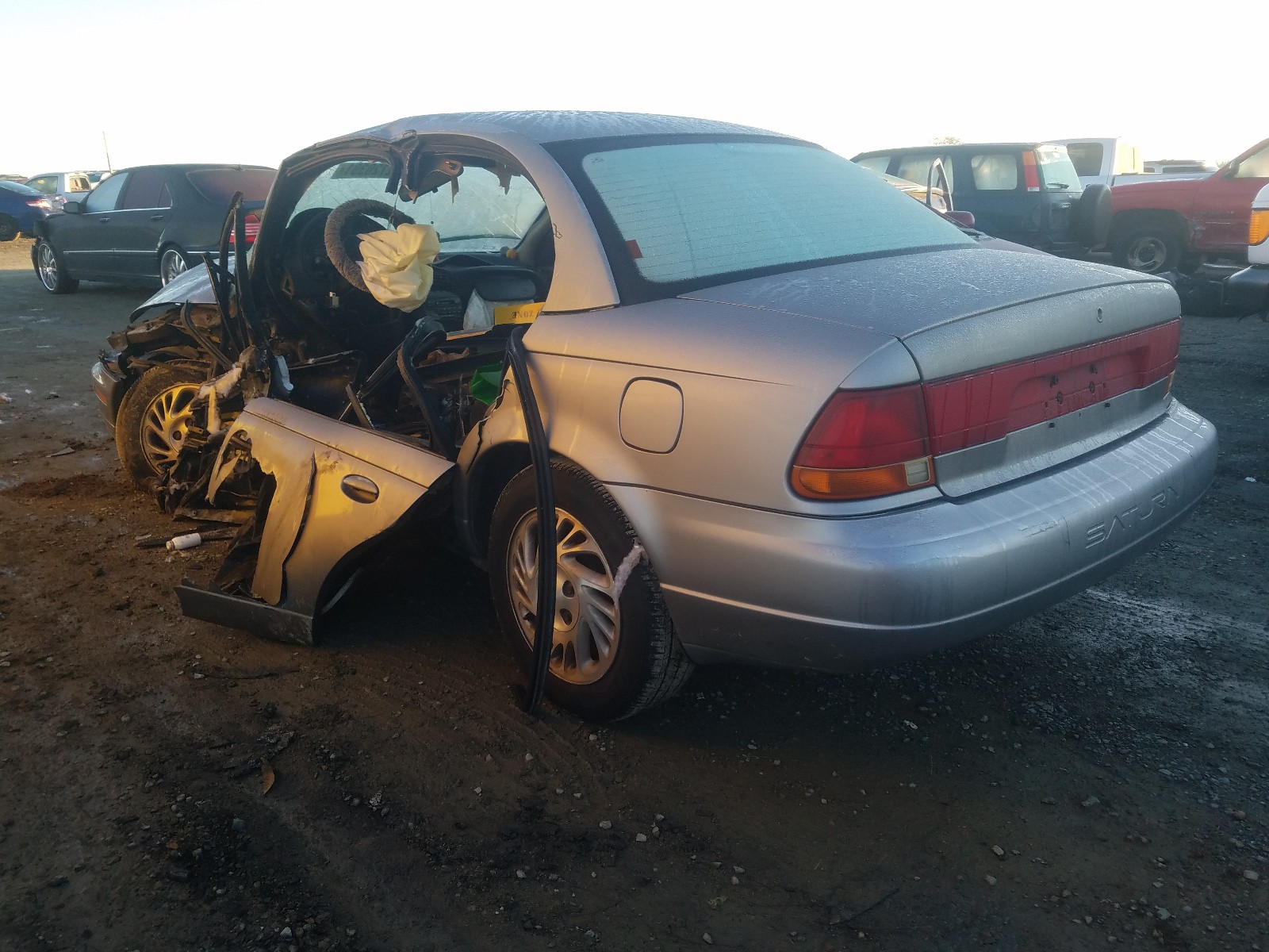Photo 3 from auction – 1998 SATURN SL2 with VIN 1G8ZK5274WZ204436