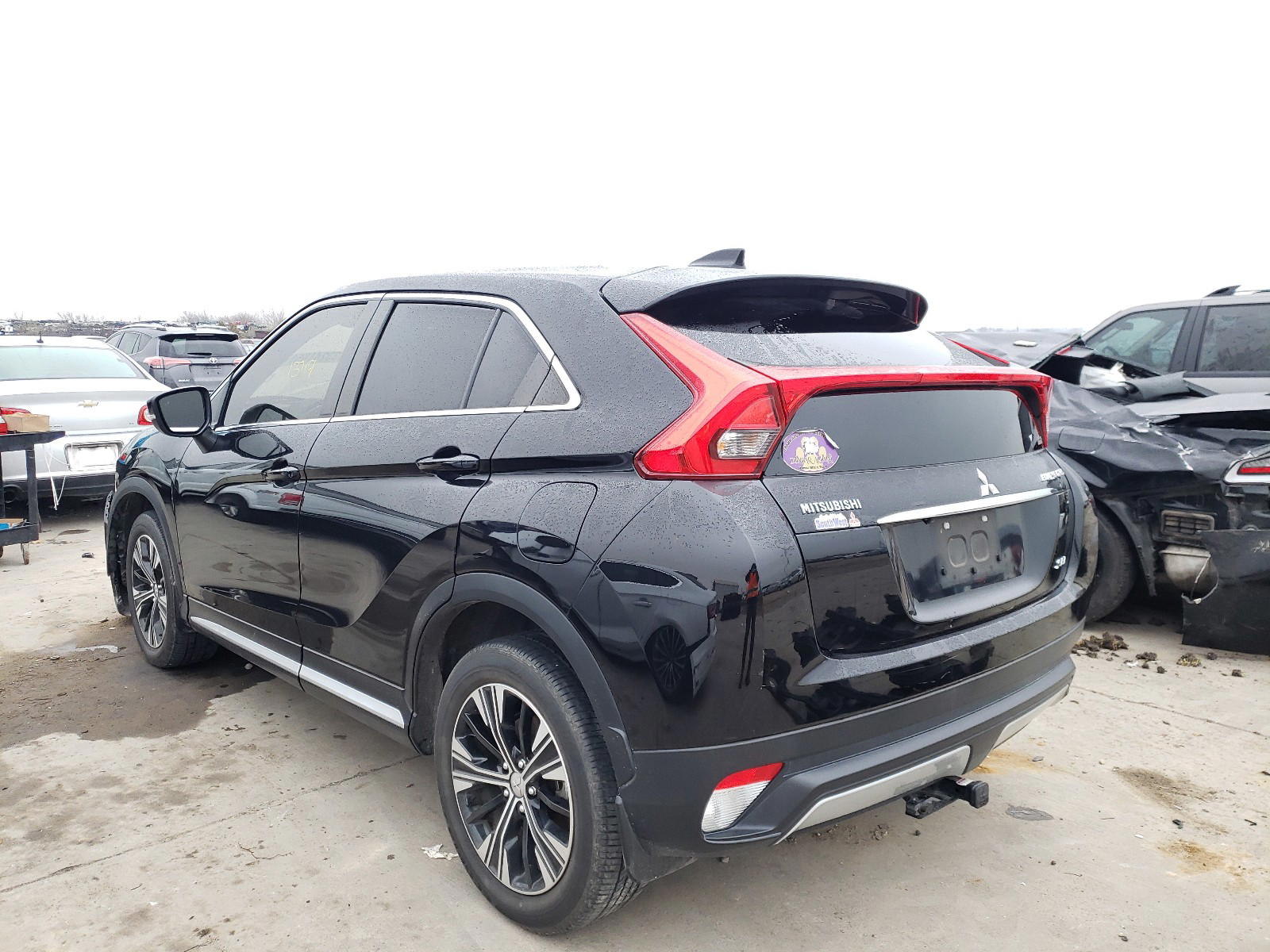 Photo 3 from auction – 2018 MITSUBISHI ECLIPSE CR with VIN JA4AT5AA5JZ047550