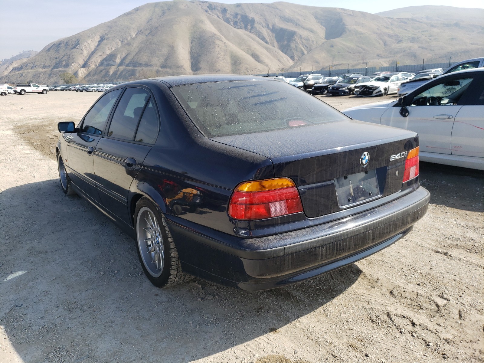 Photo 3 from auction – 2000 BMW 540 I AUTO with VIN WBADN6349YGM68412