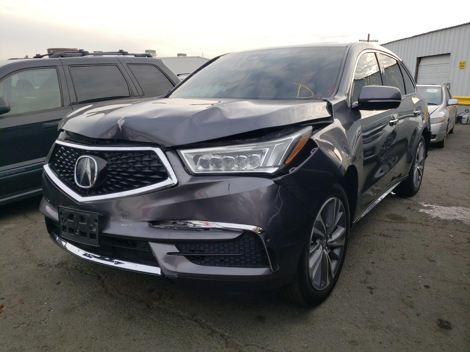 Photo 2 from auction – 2017 ACURA MDX TECHNO with VIN 5FRYD3H56HB009869