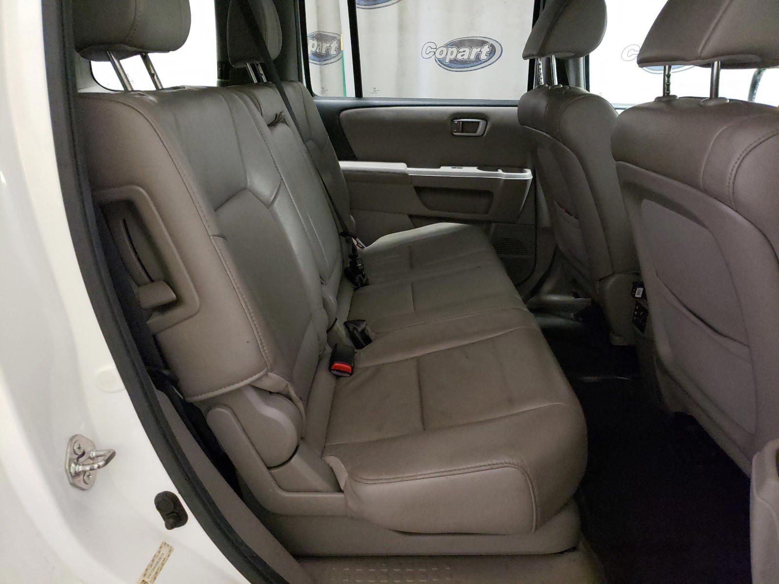 Photo 6 from auction – 2013 HONDA PILOT EXL with VIN 5FNYF3H69DB006236